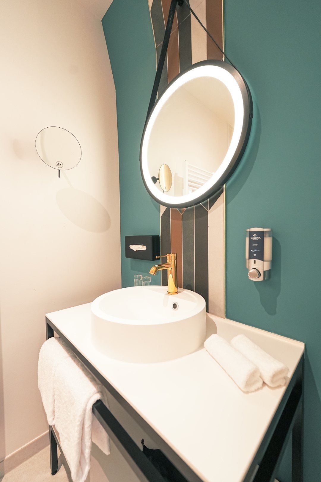 Nouvel hôtel Gasthuis – salle de bain élégante Louvain