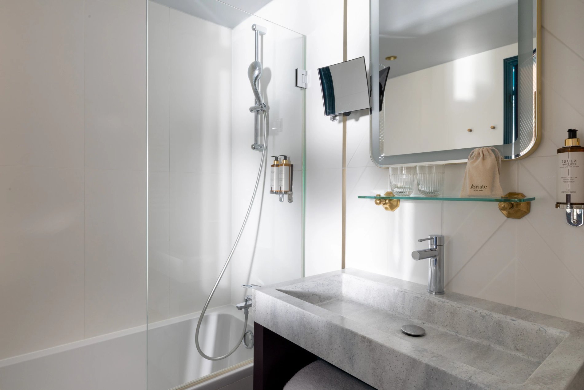 Hôtel Aoriste Chambre Junior Suite Salle de Bain Baignoire