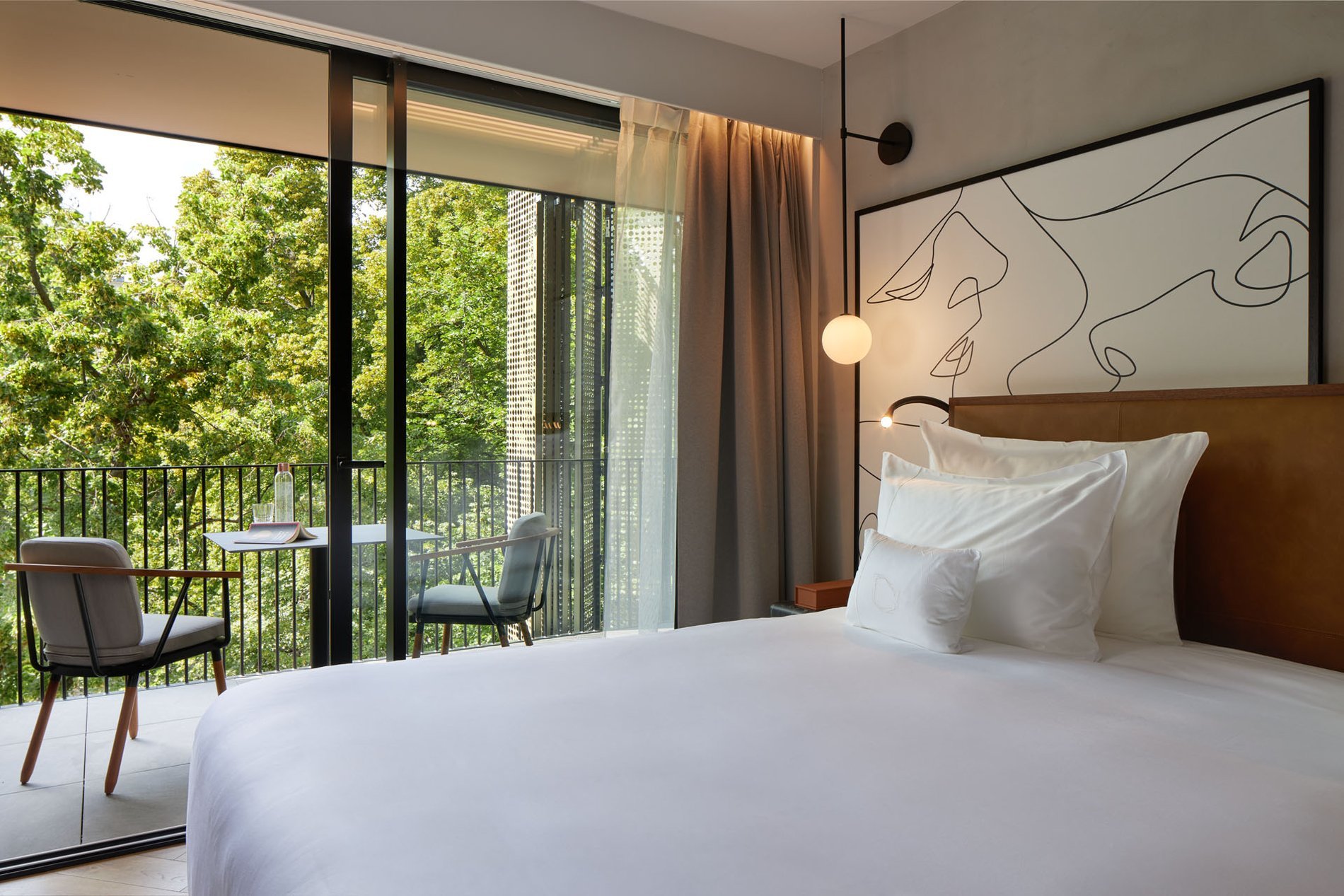 L'Esquisse Hotel & Spa Artist's workshop