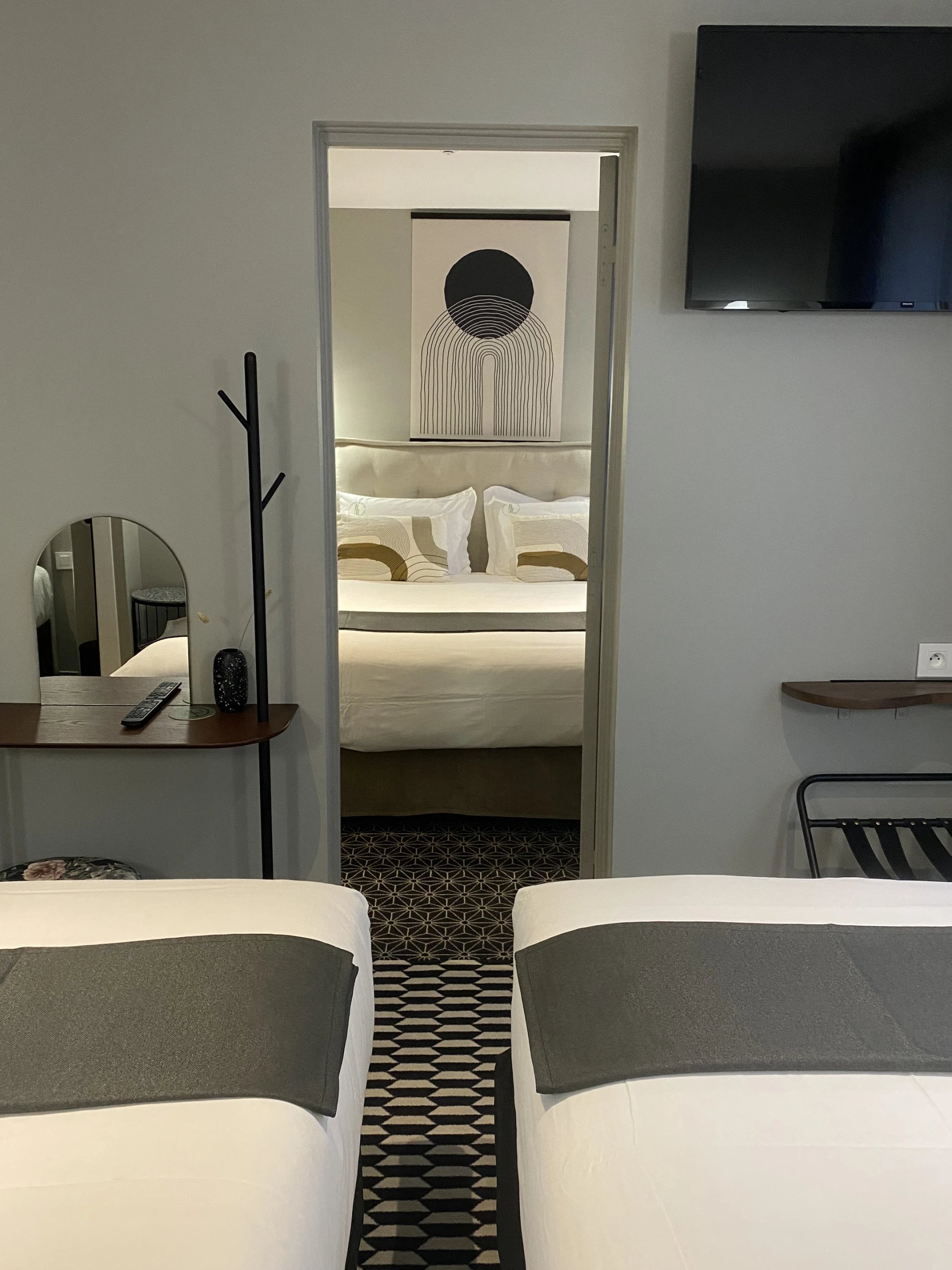 6ae439f9-b8eb-4fe4-aaa1-d3bd456b619f