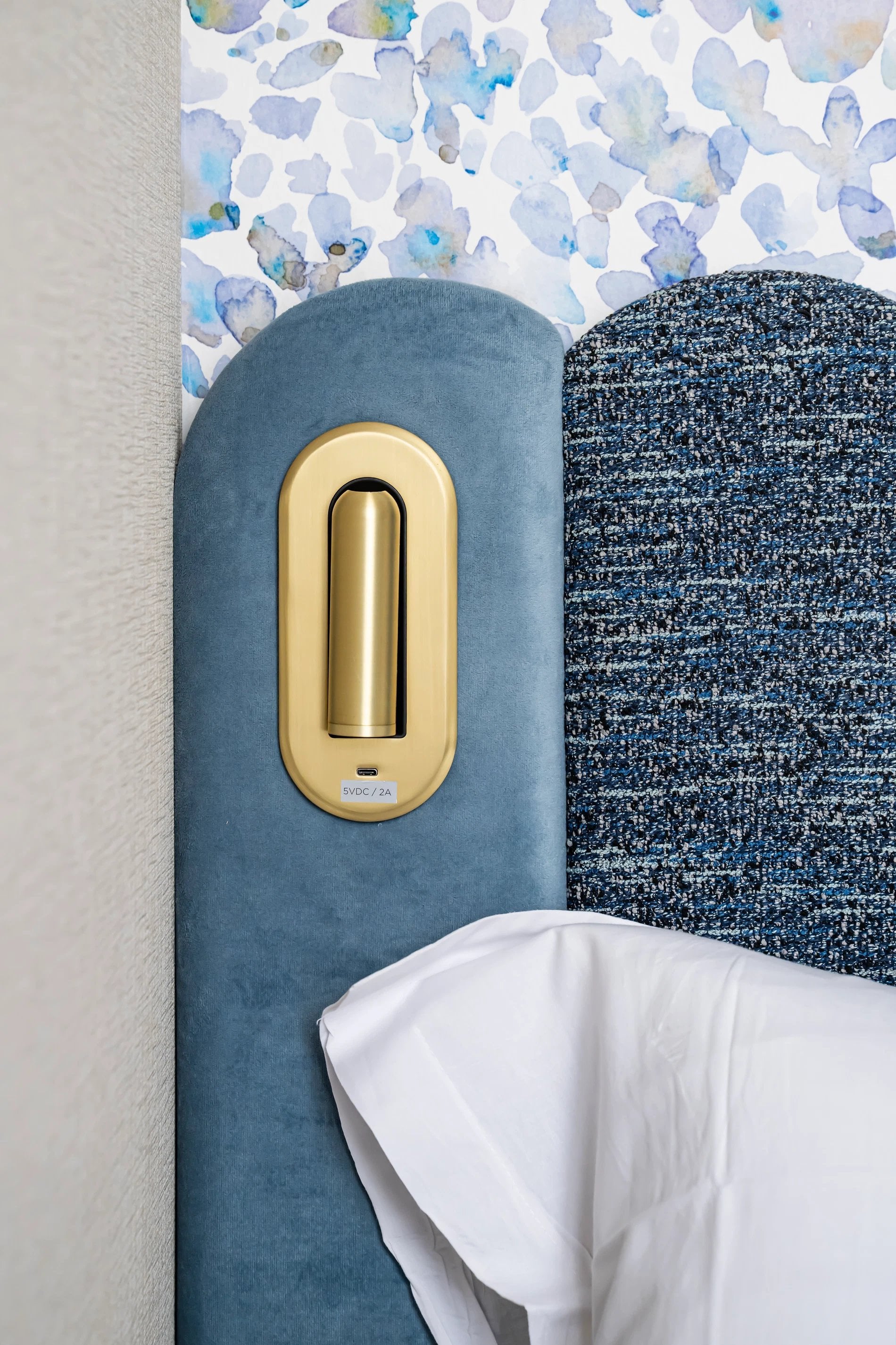 6b24da02-8170-4f04-8262-b9b1444392bd