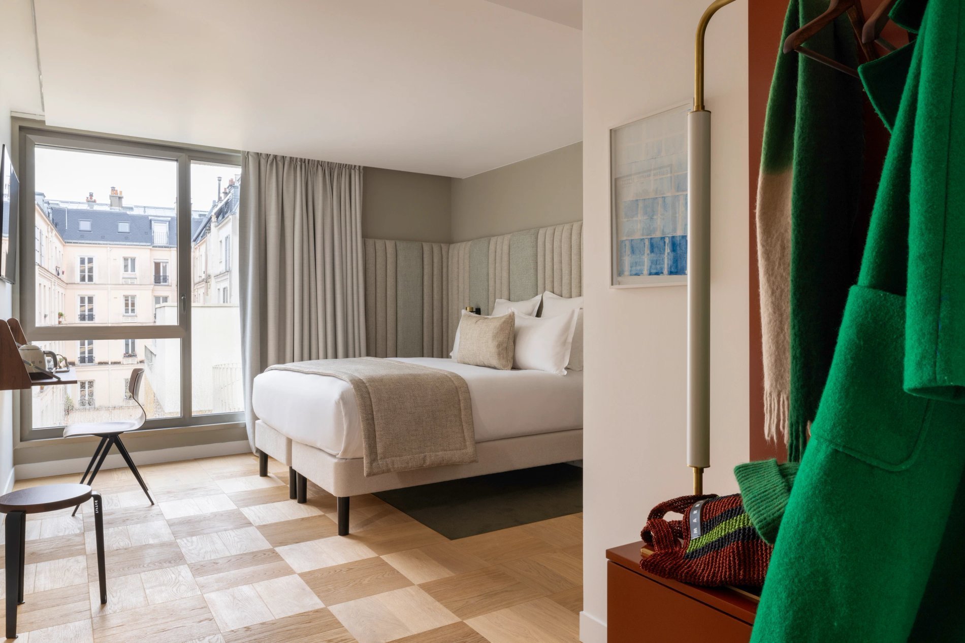 Hôtel Pilgrim Chambre Deluxe Penderie Bureau