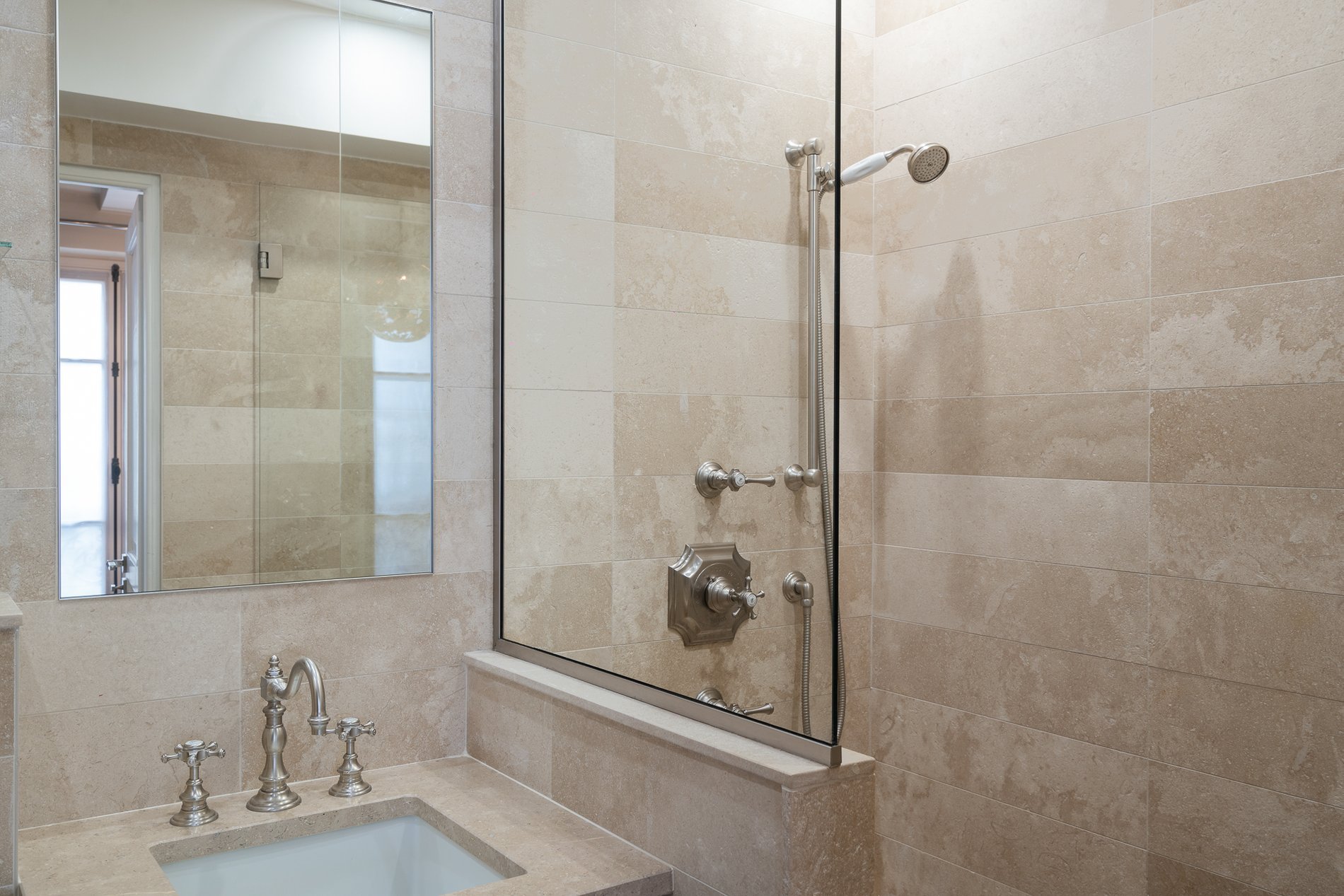 superior room - charming hotel paris center - Hotel Saint-Louis en l'Isle