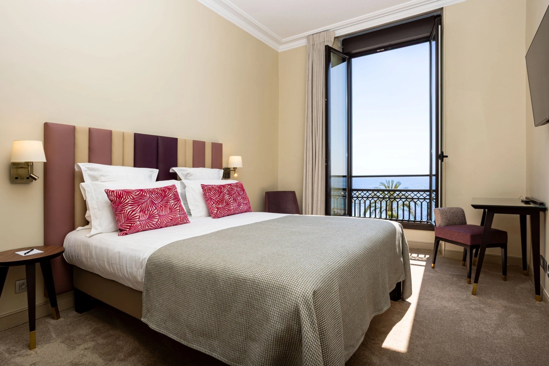 6d000089-f0ee-41b9-99fe-b9bb7a946e4e