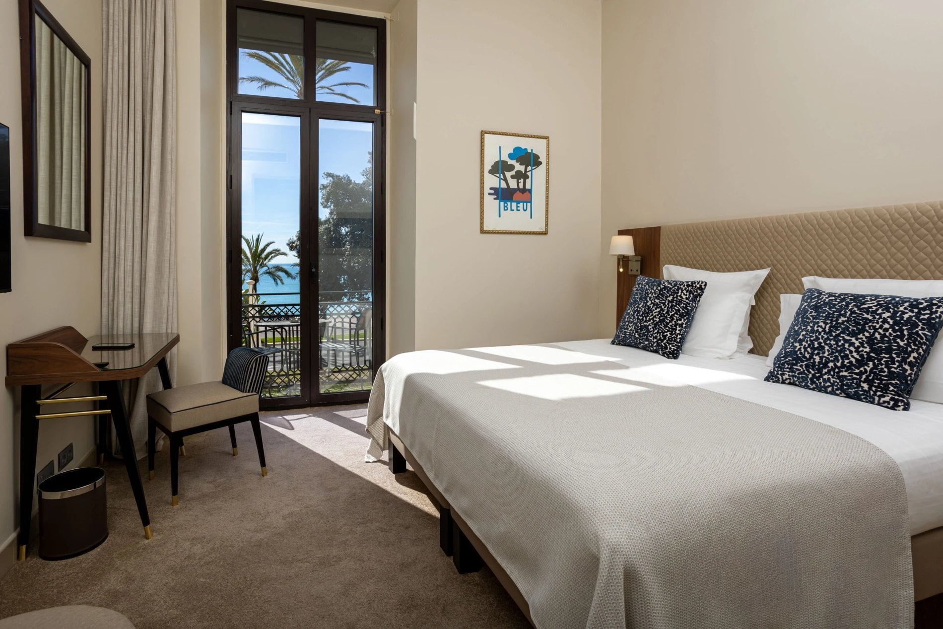 6d0b9e24-9d7b-44b5-8962-9c5979e001a6