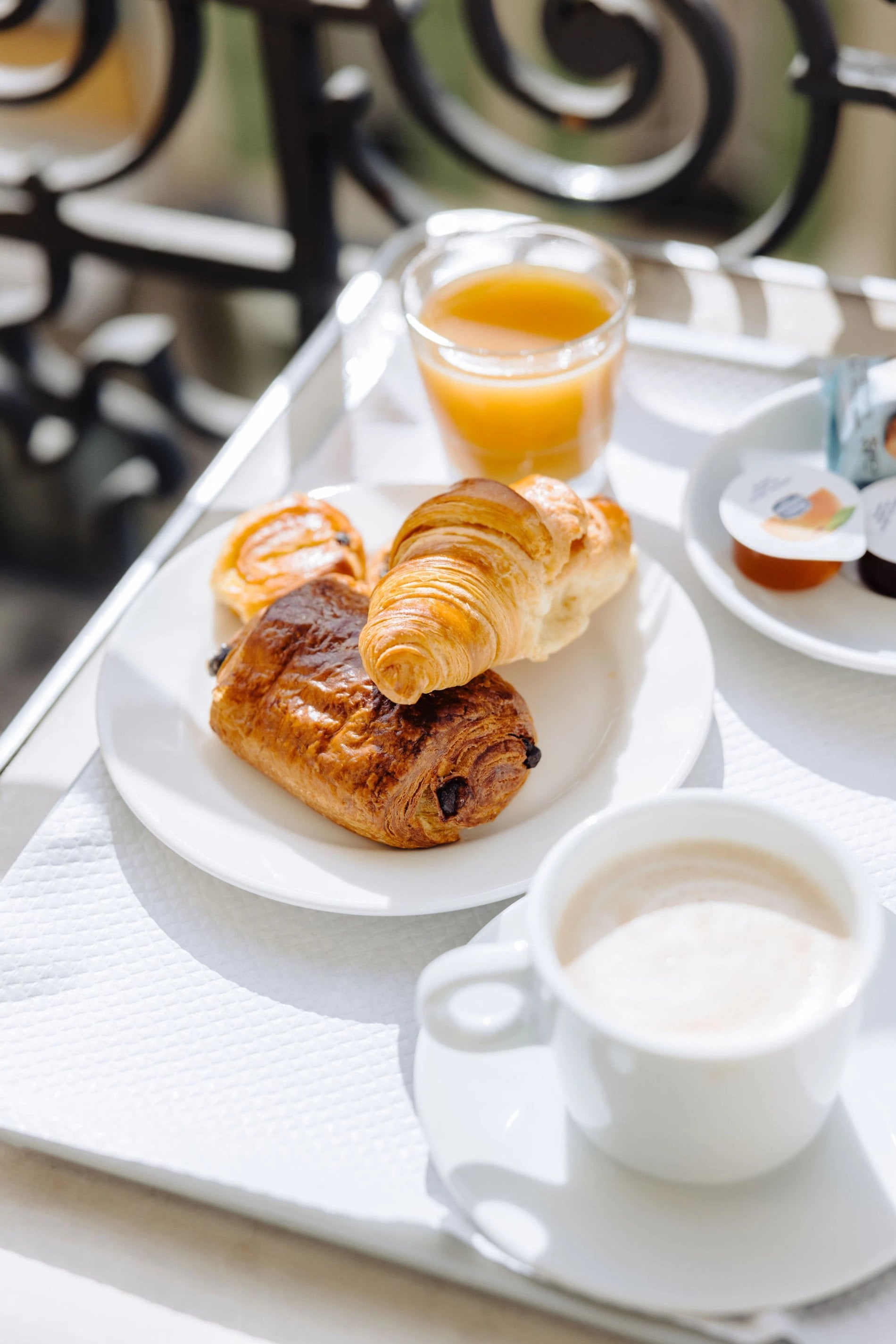 6d4dc12b-2e77-480c-9865-9084b74baccf