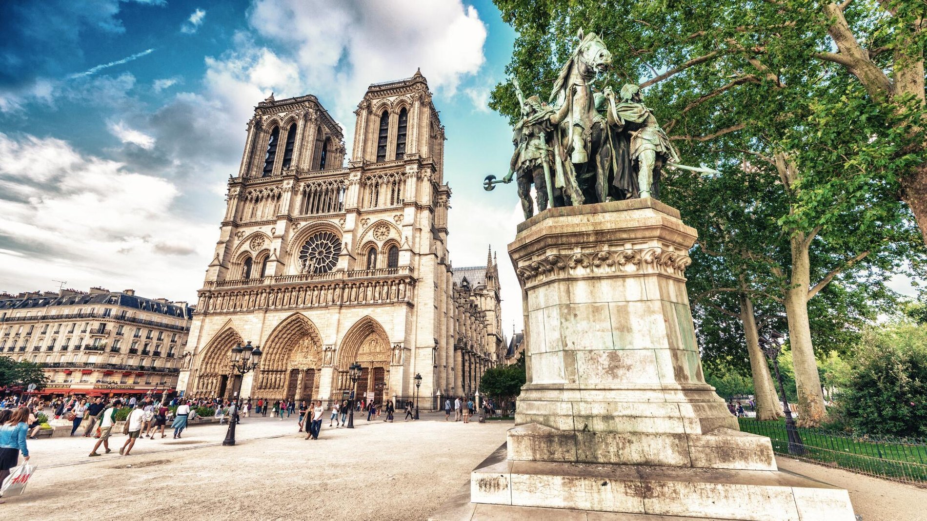 The Originals Boutique Maison Montmartre | Paris | Cathédrale Notre Dame de Paris