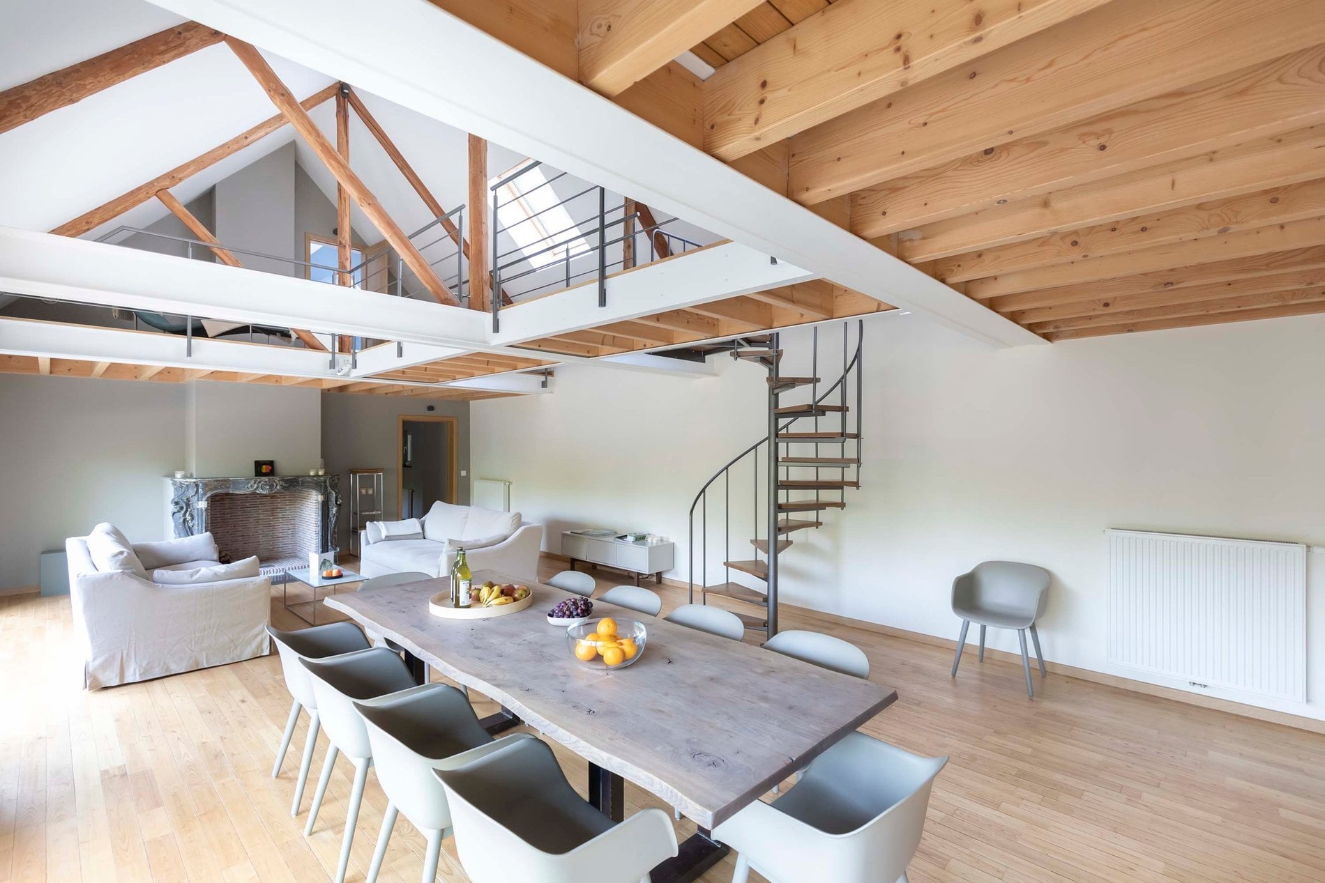 6db2a59e-9bd6-41f2-9ffd-a4493f04125a