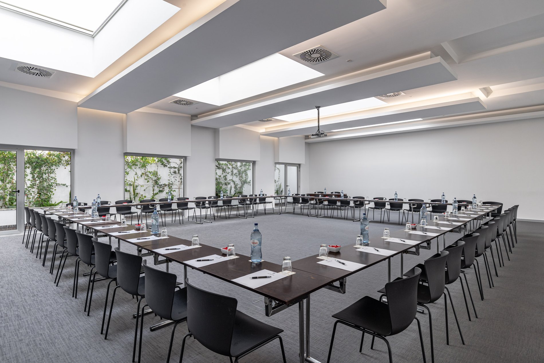 6e27fa48-ac78-47f1-a465-4ea6867d49cd