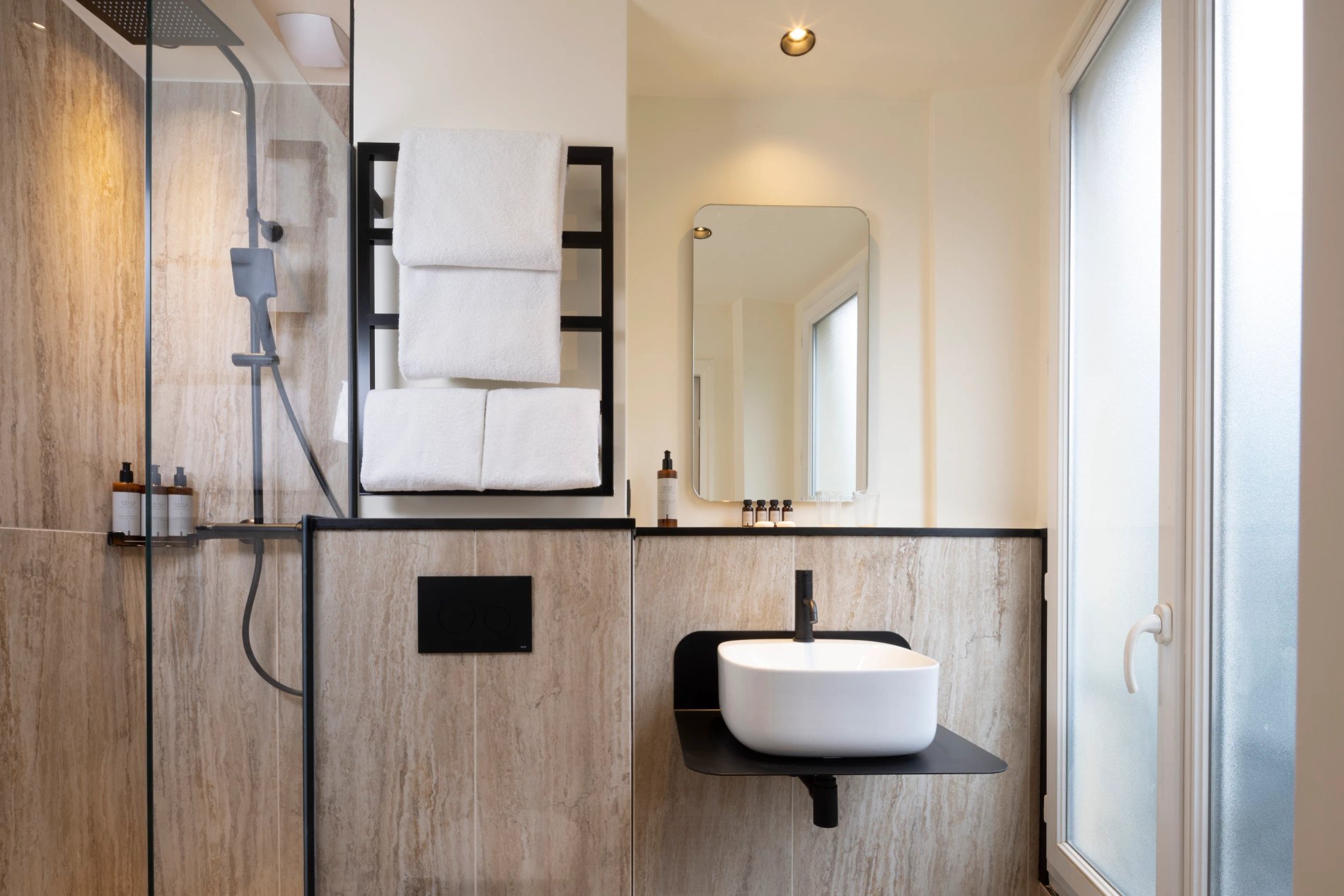 Hôtel Toujours Chambre Supérieure Salle de bain