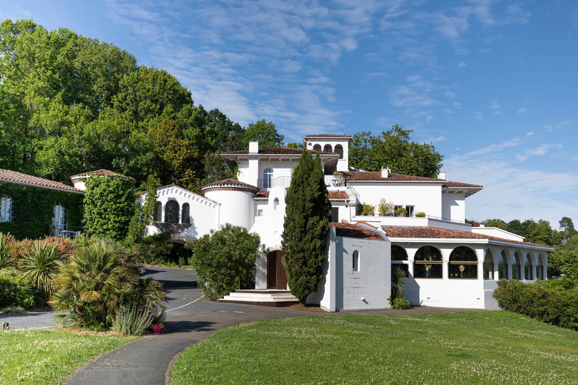 6ef8cf73-b75d-47d9-b90f-2eccb29d32d6