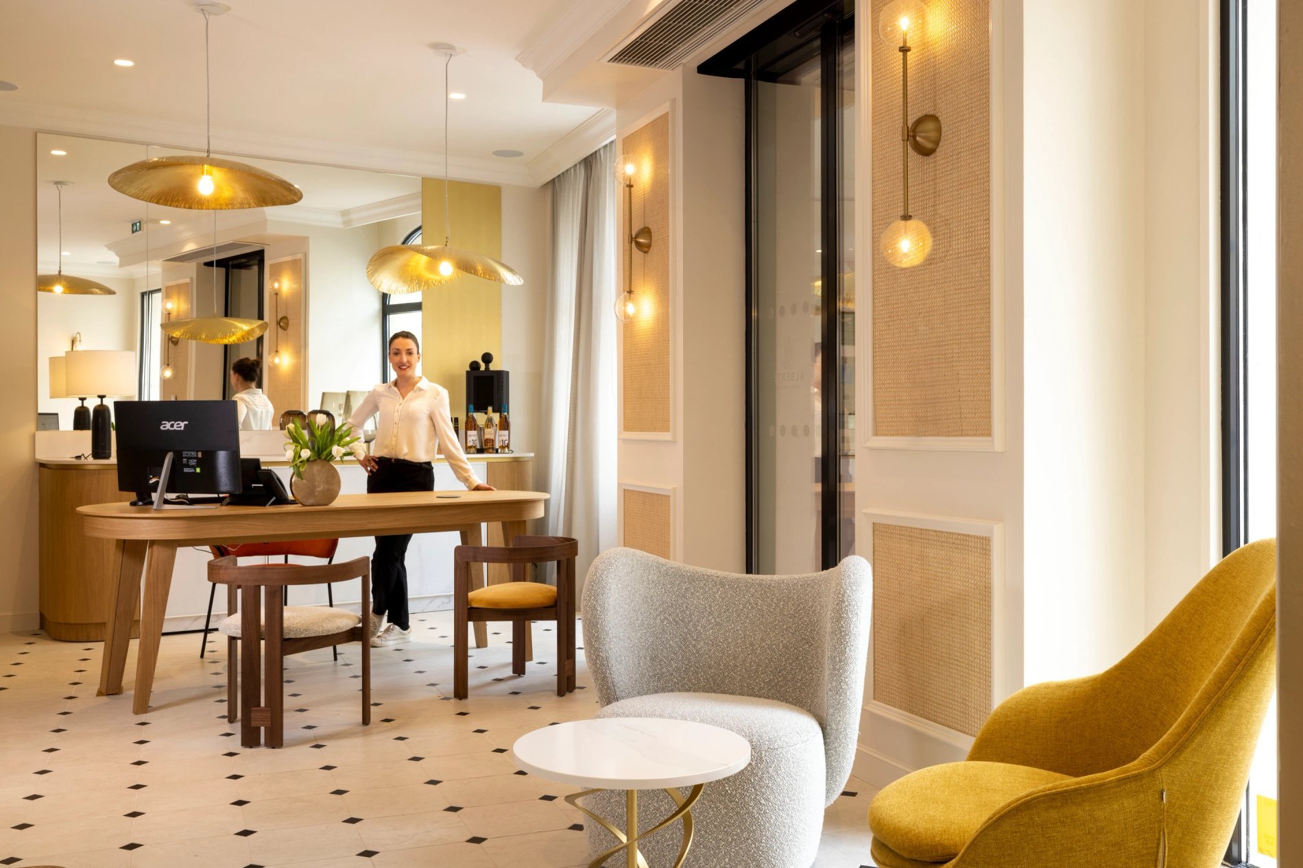 6f09fba2-26e3-4e35-af26-8852f96b37bc