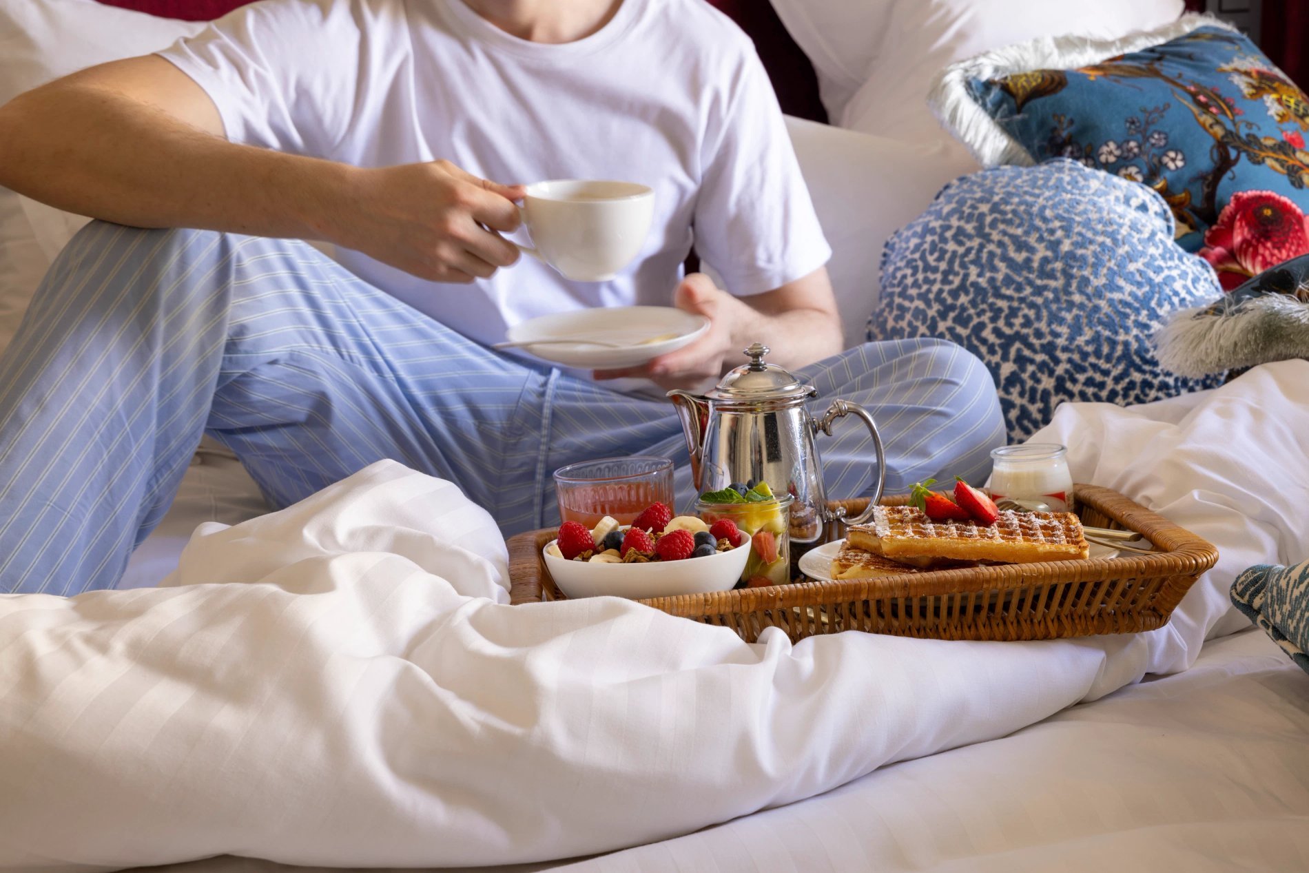 Hôtel Le Lavoisier petit-déjeuner chambre
