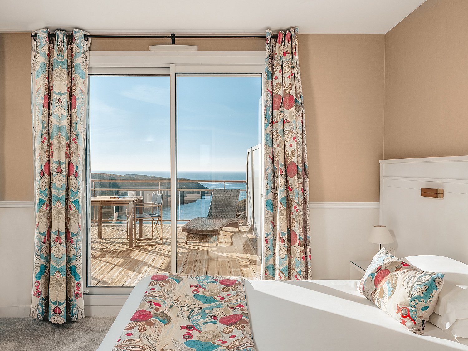 6f4d1bd0-7806-4bb5-8fef-803f927215b7