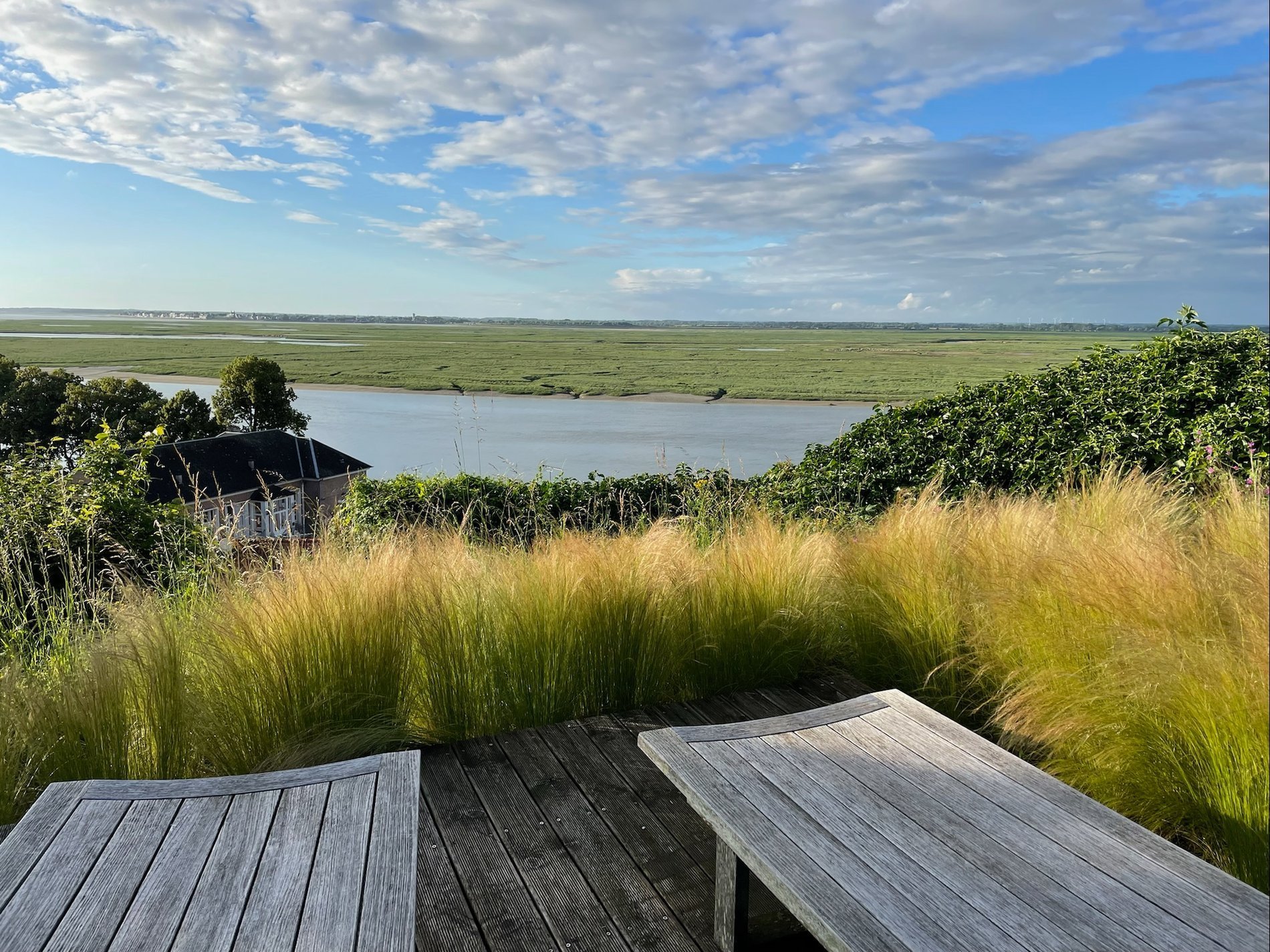 6f611036-5b8f-4c58-8594-eff7e04bac73