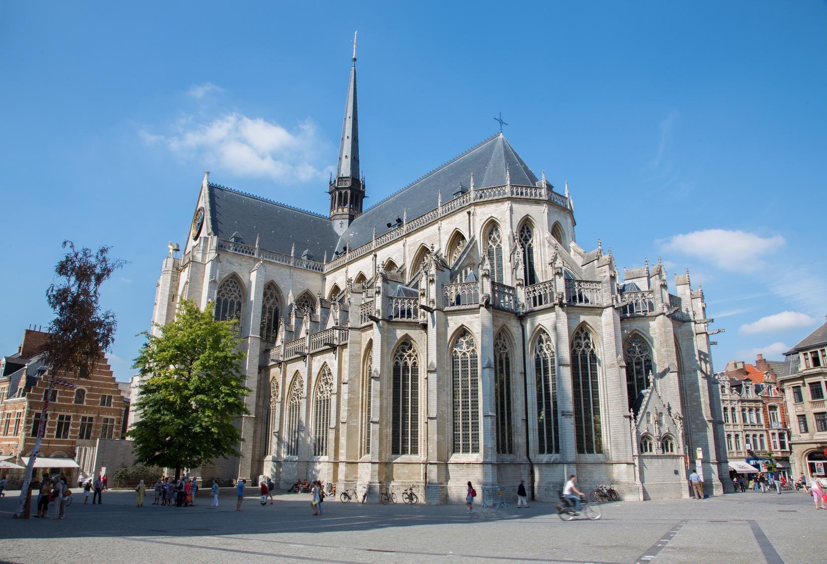 Sint-Pieterskerk in Leuven, nabij het Martin's Klooster.