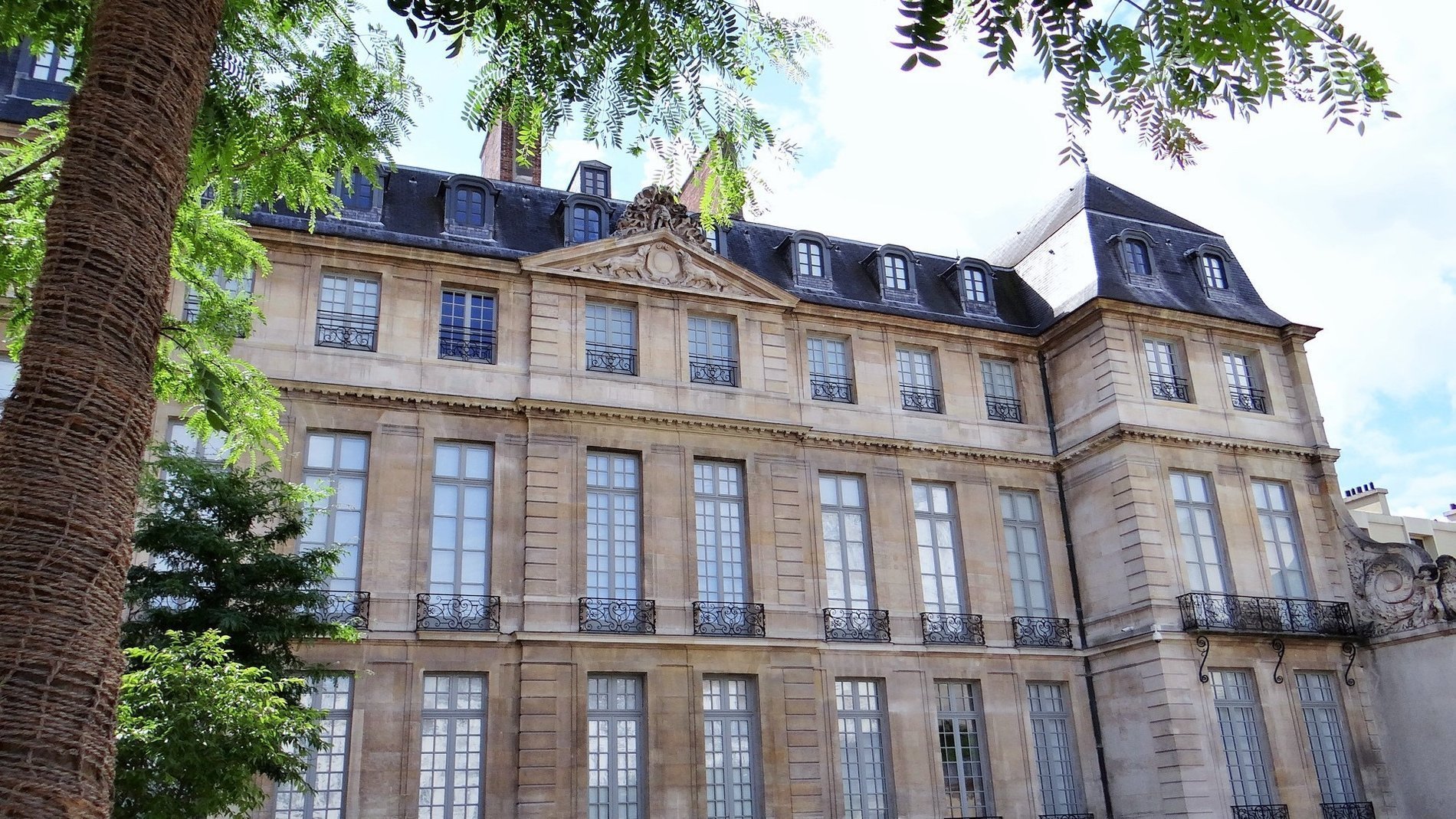 70aa9dde-ecaa-42dc-b67e-8b0c47a4f342