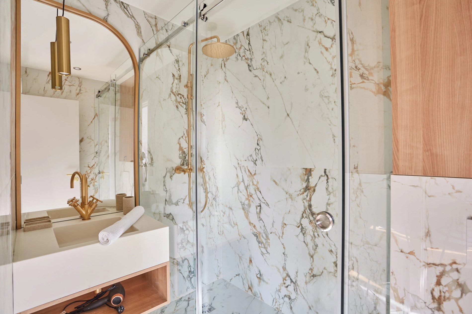 70cf145d-075b-4850-bb6d-2a1355f7a548