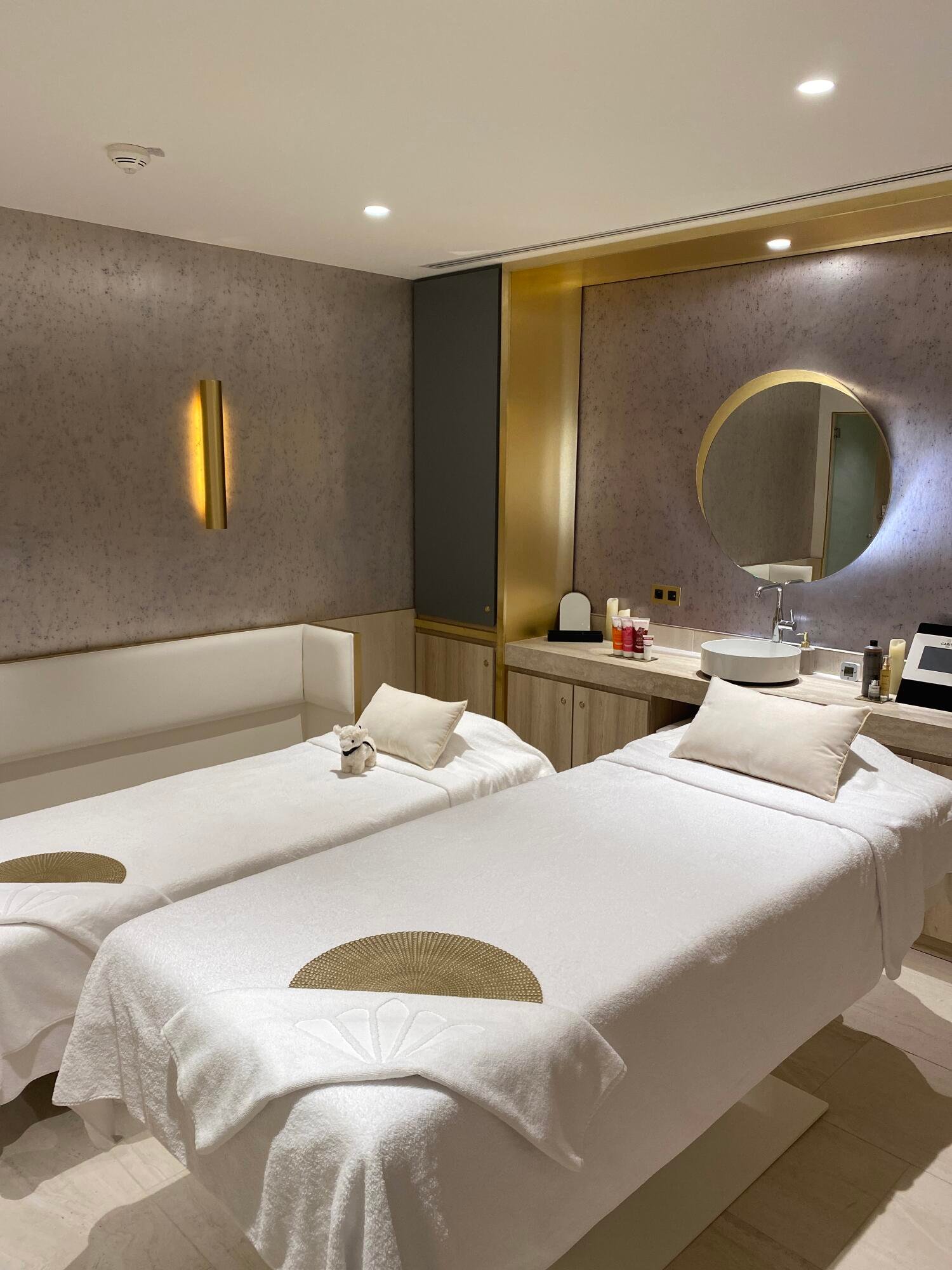 Spa Pont-Neuf by Cinq Mondes slimming treatment