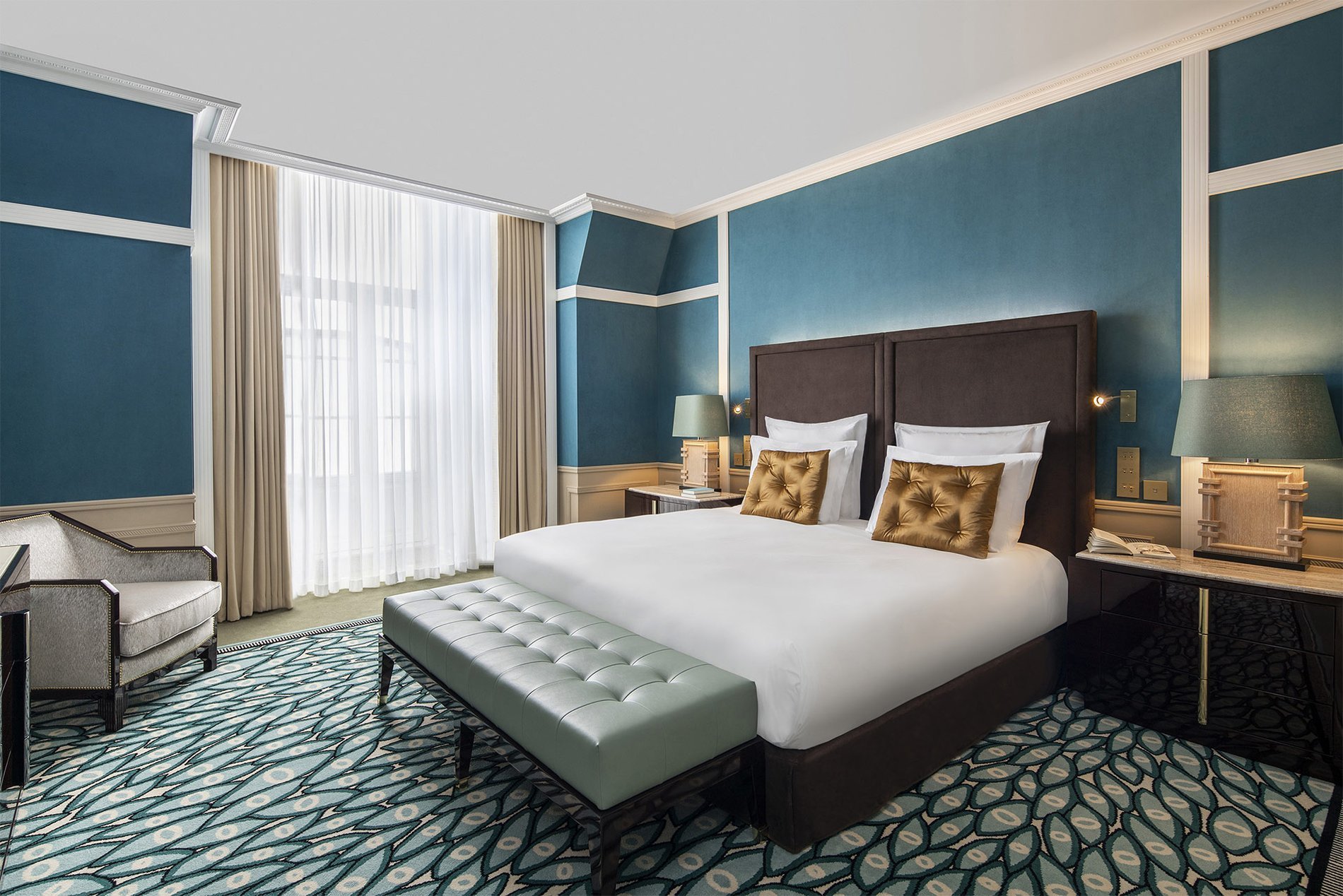 Elegant and spacious room at Maison Albar - Le Monumental Palace in Porto