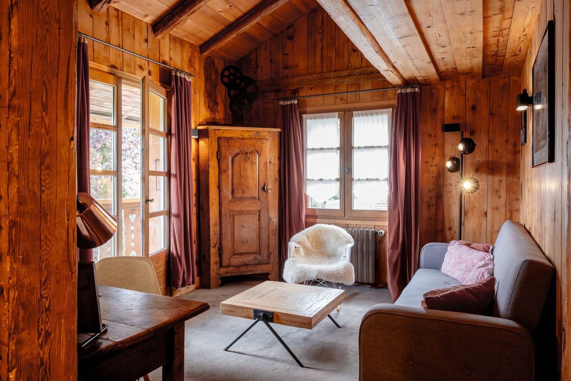 7249ea29-f551-4171-9cd8-6421fd581f8b