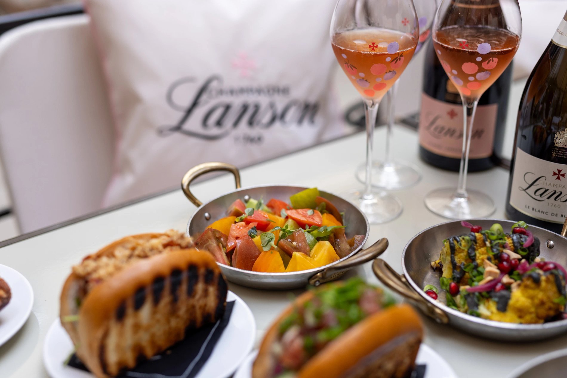 728413c6-df2b-41f1-9b9d-8499599b9788