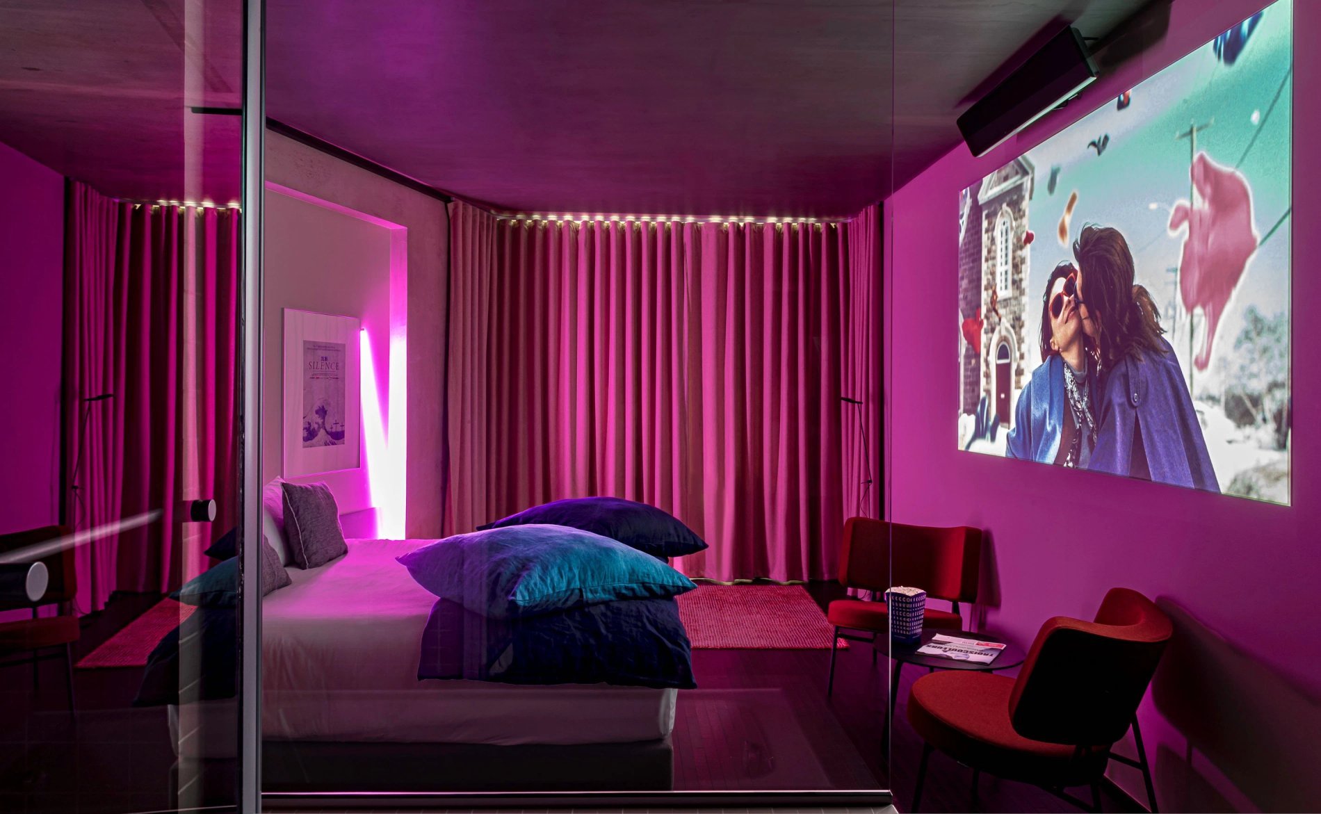 Hotel Cinema Paradiso | Junior Suite Paradiso bathroom