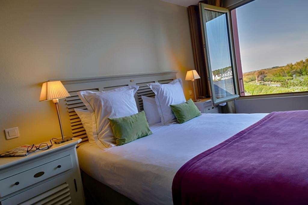 73f7a06b-e52b-4510-bea9-c134053d6c69