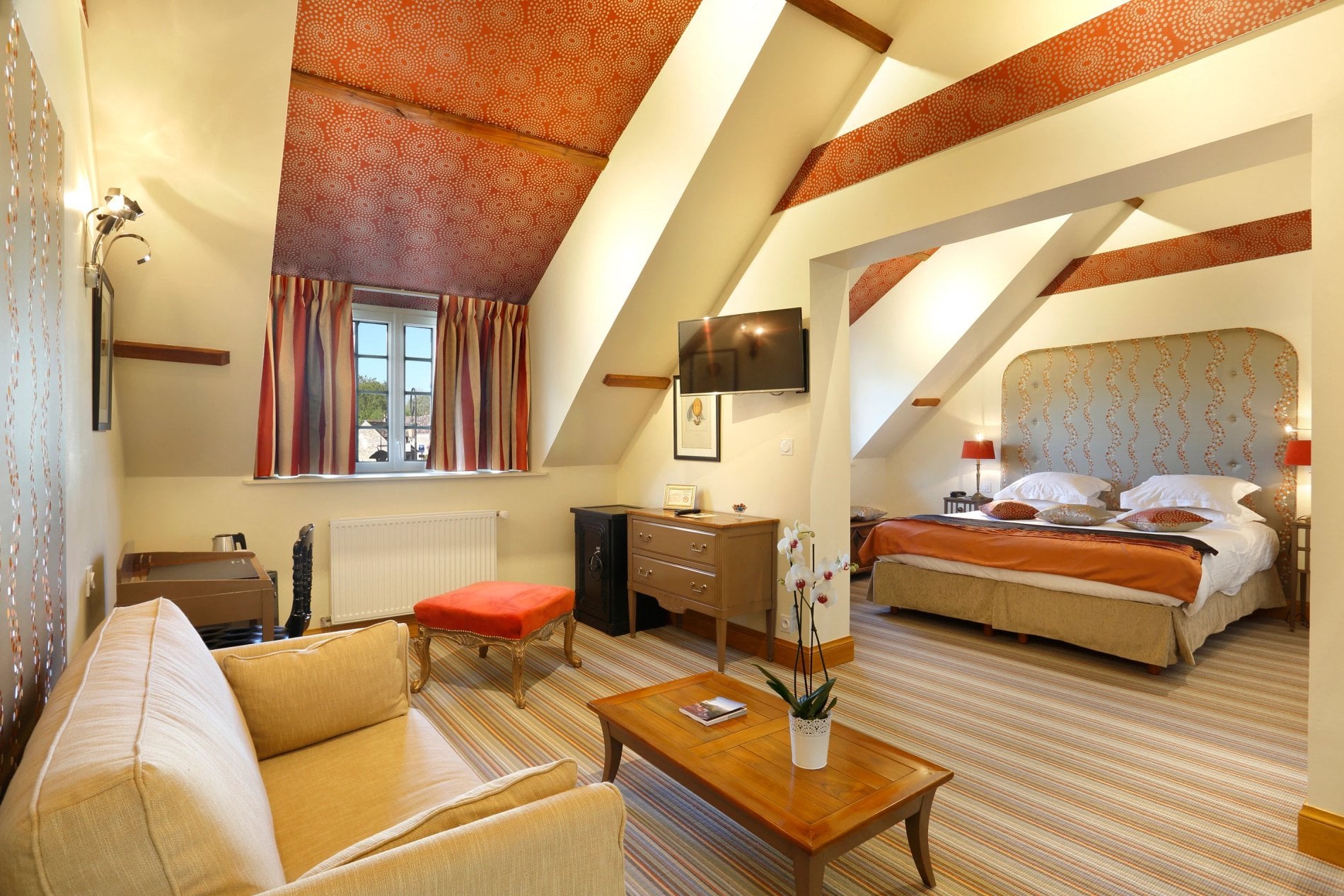 755a4d53-9f32-4b32-970a-87eda801f251