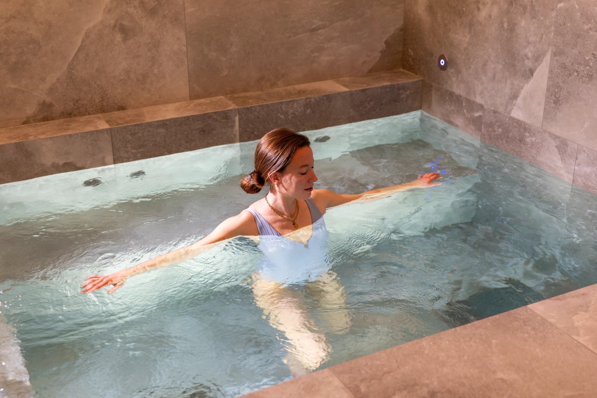 Hotel Le Lavoisier Spa Pool