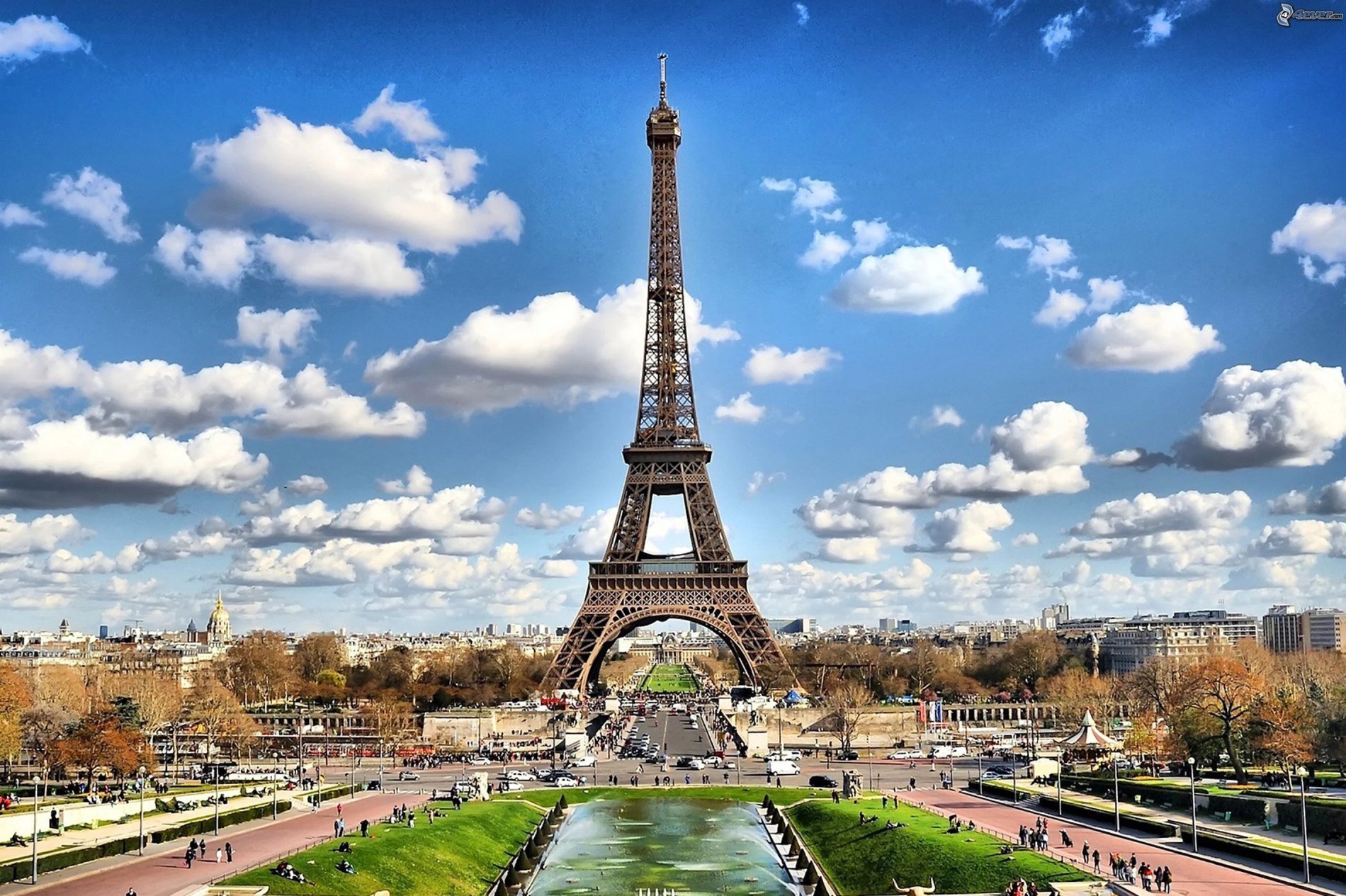 Louvre Saint-Honoré | Eiffel tower