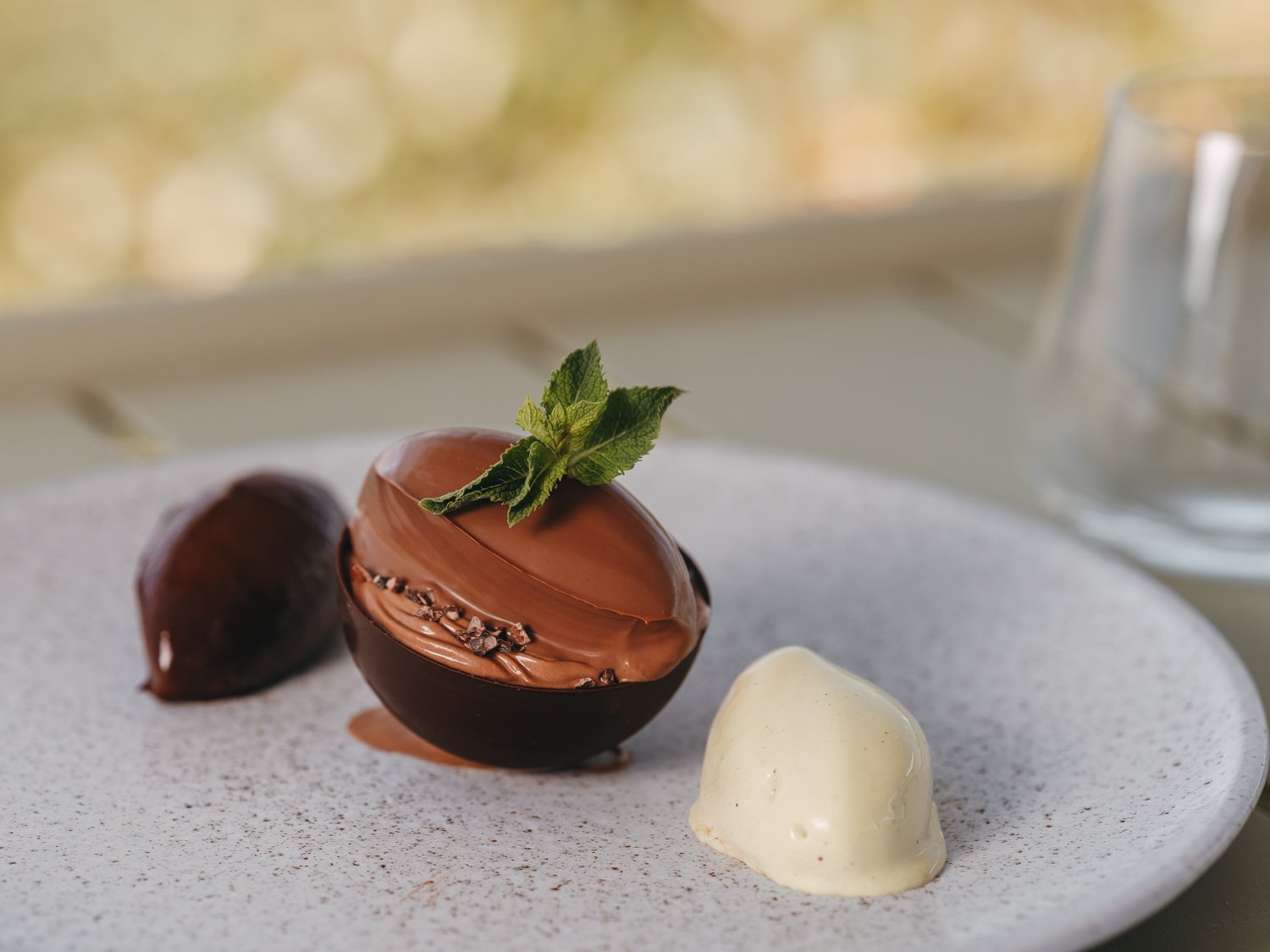 765d939a-3750-485f-bca5-6b329a9cfdaf