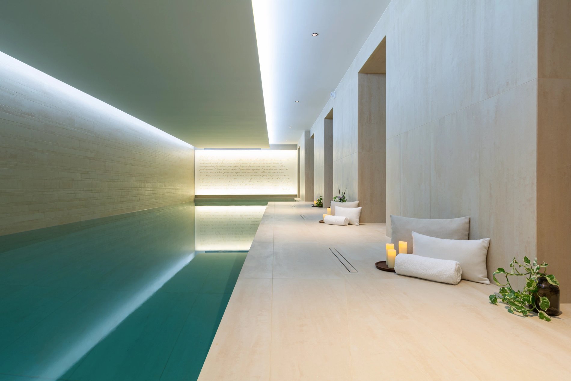 Hôtel & Spa Napoléon | Spa Pool Cinq Mondes