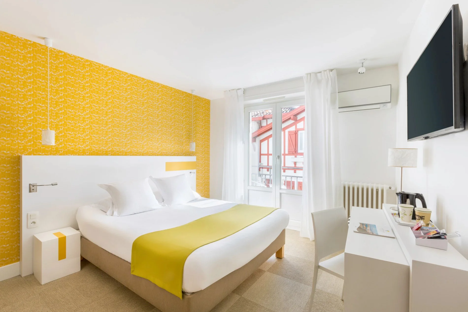 774086b3-cbdb-4fff-aff6-1646ab492542