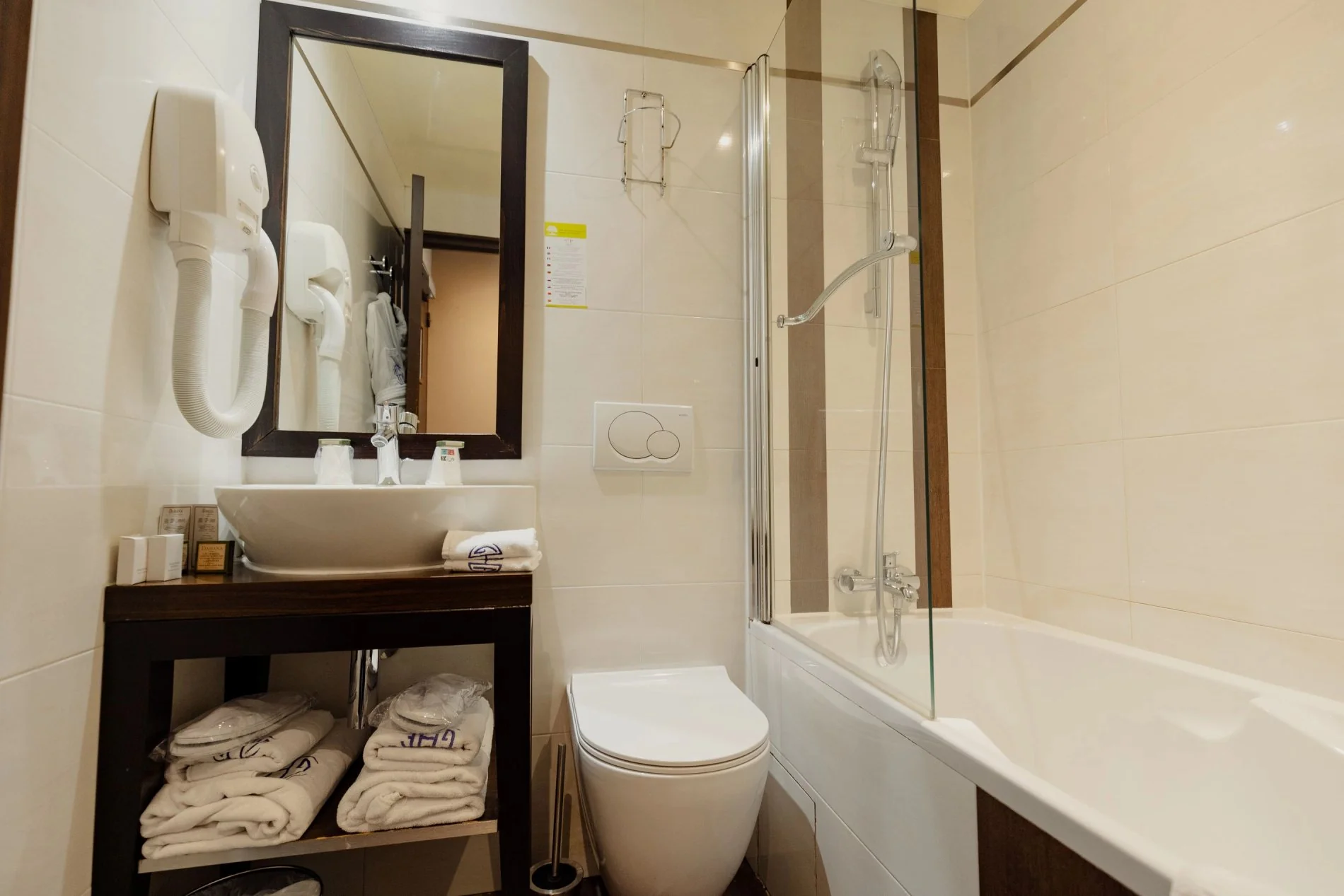 7757867f-84e3-4aac-acc9-d68dbc60c40c