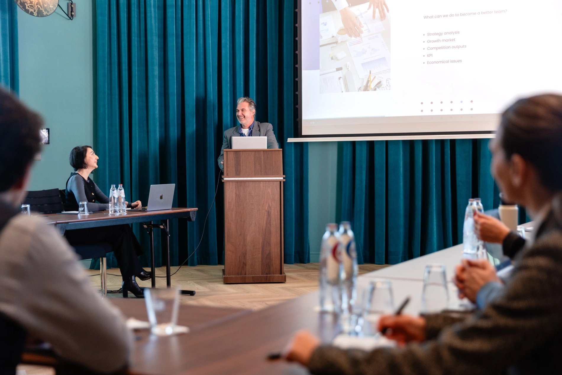 Spacious and bright conference room at Martin's Klooster in Leuven.