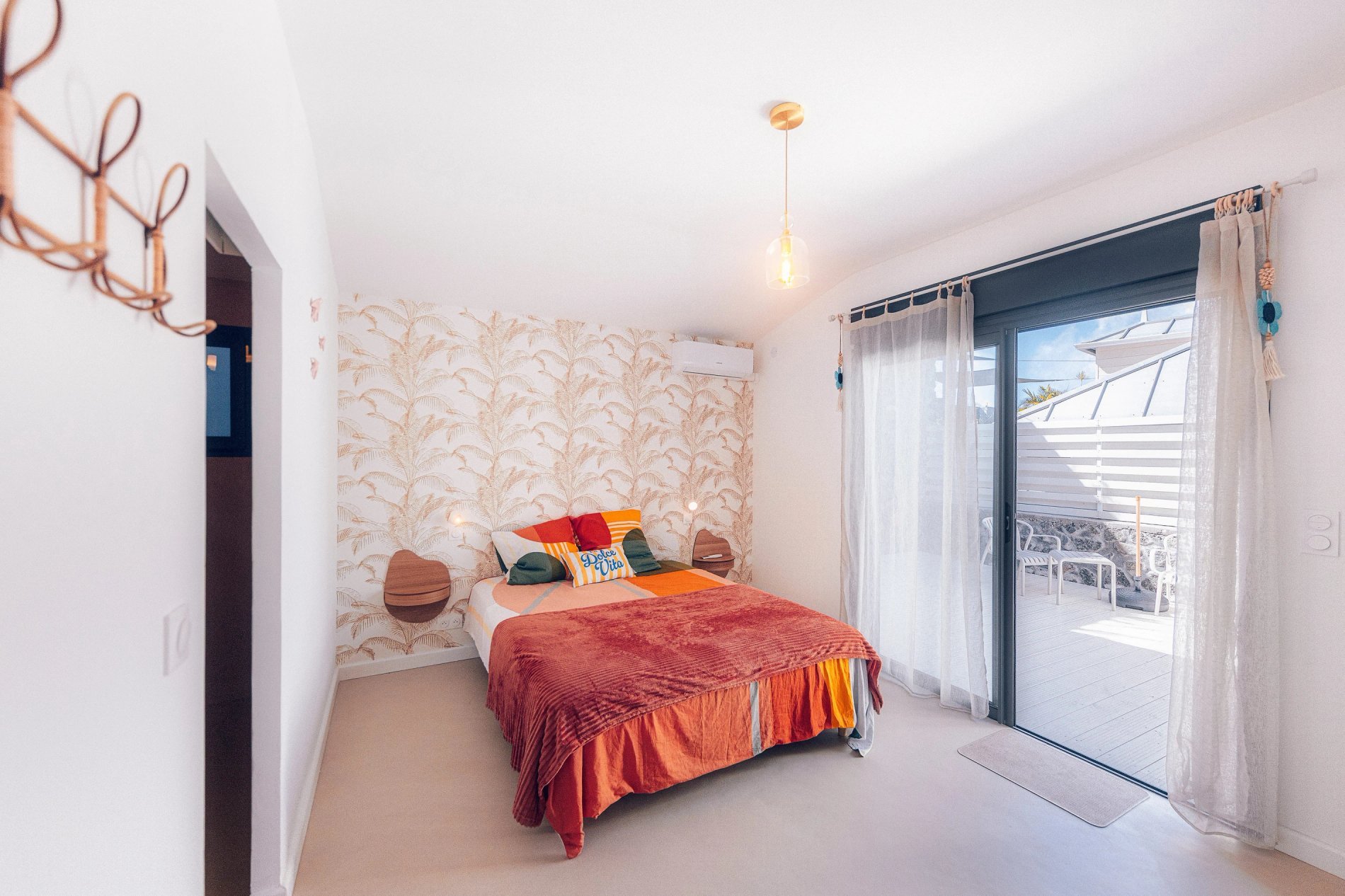 77d4c380-fa86-42a5-8806-0530a8706dc5