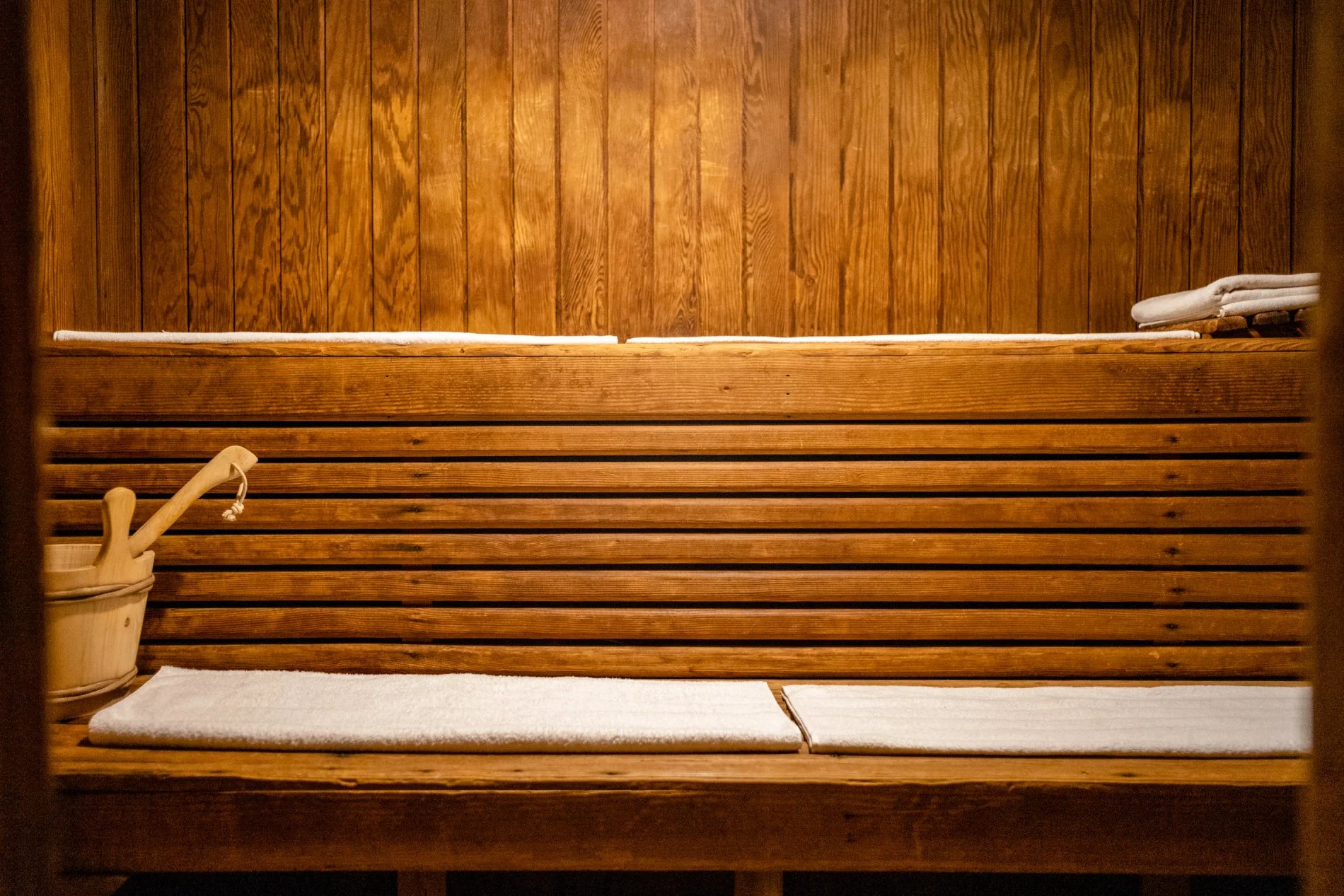 Sauna en bois du Berbère Palace à Ouarzazate pour un moment de détente
