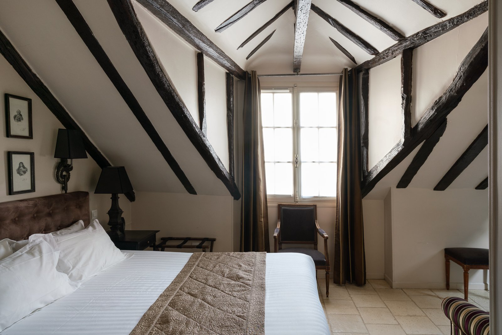 Quadruple Room - Hôtel Saint-Louis Marais - Boutique Hôtel Paris Marais