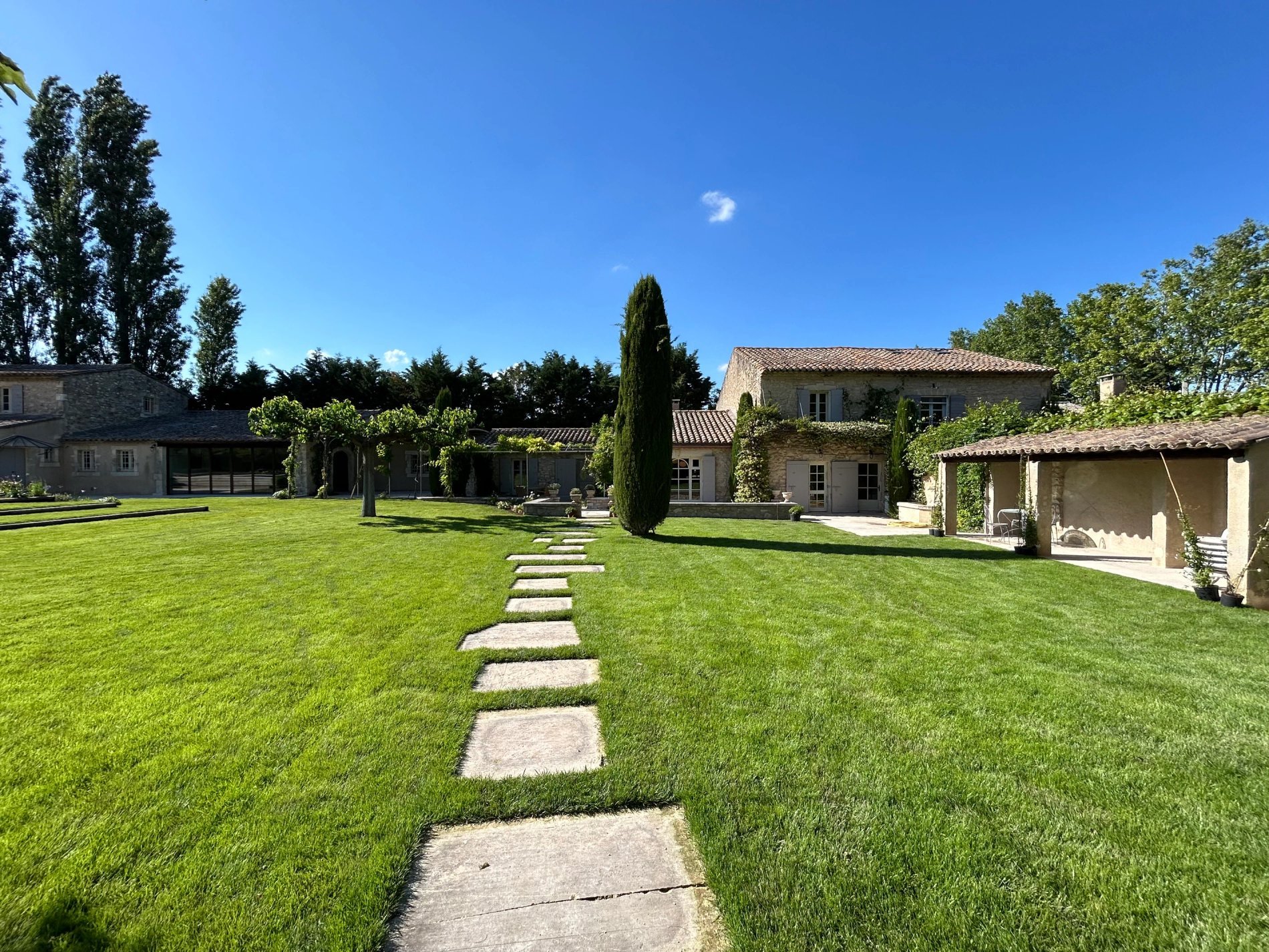 7aeac0ad-2104-4e14-9b66-fba783de4000