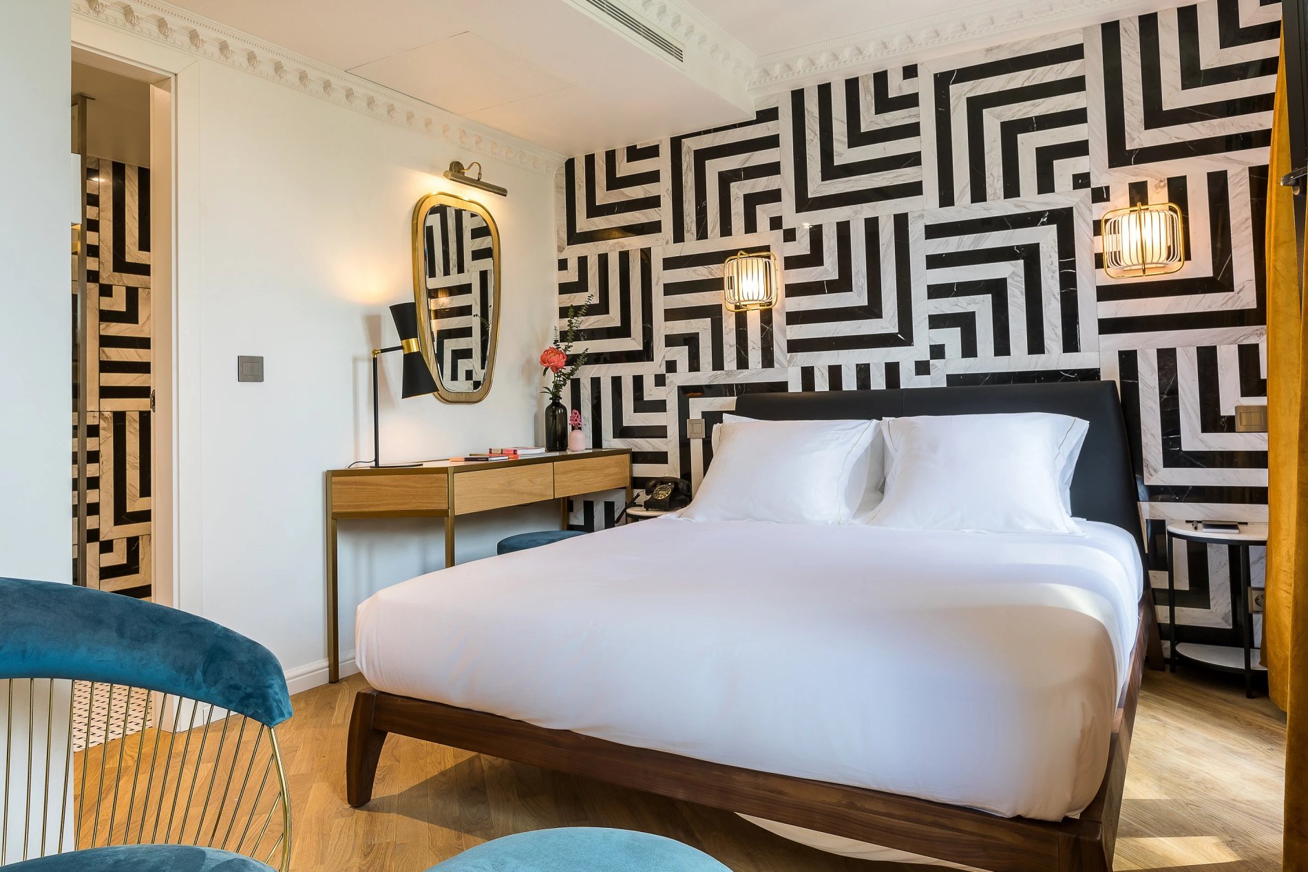 7c88f0c6-cb4f-4de0-98d6-6568457e2bae