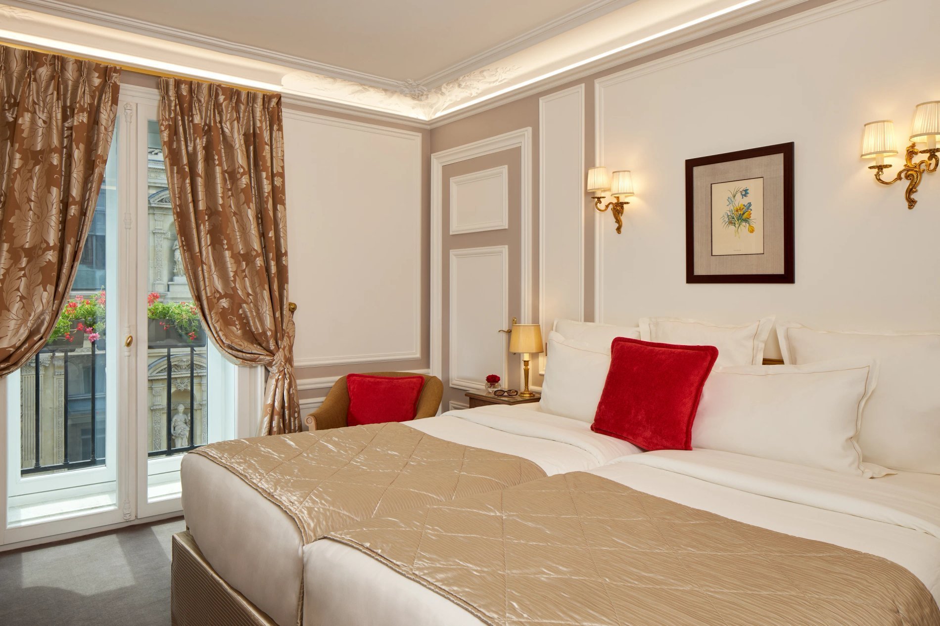Hotel Regina Louvre Prestige Room