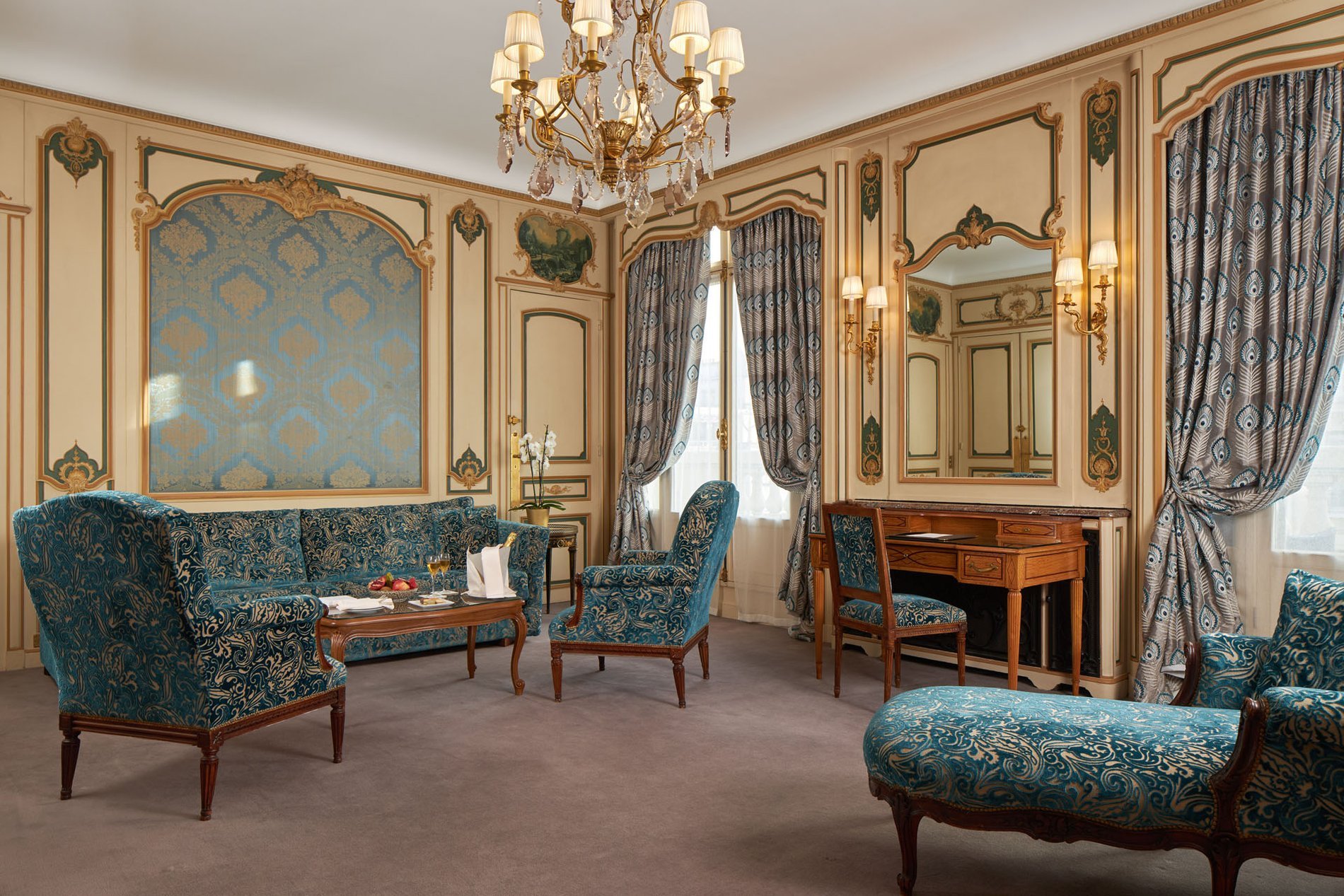 Hôtel Raphael | Signature Suite Lounge