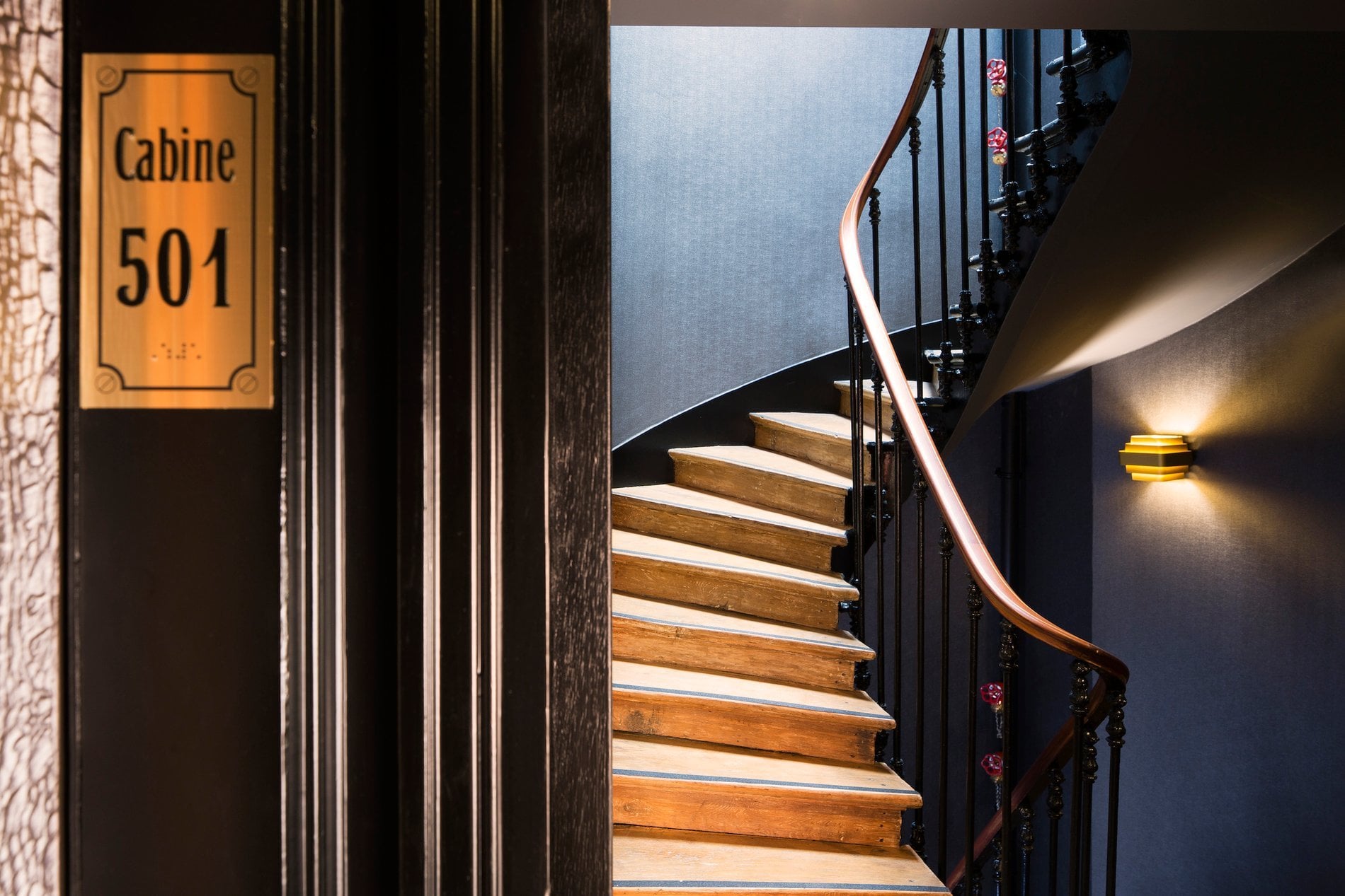 Hotel Whistler Corridors Stairs