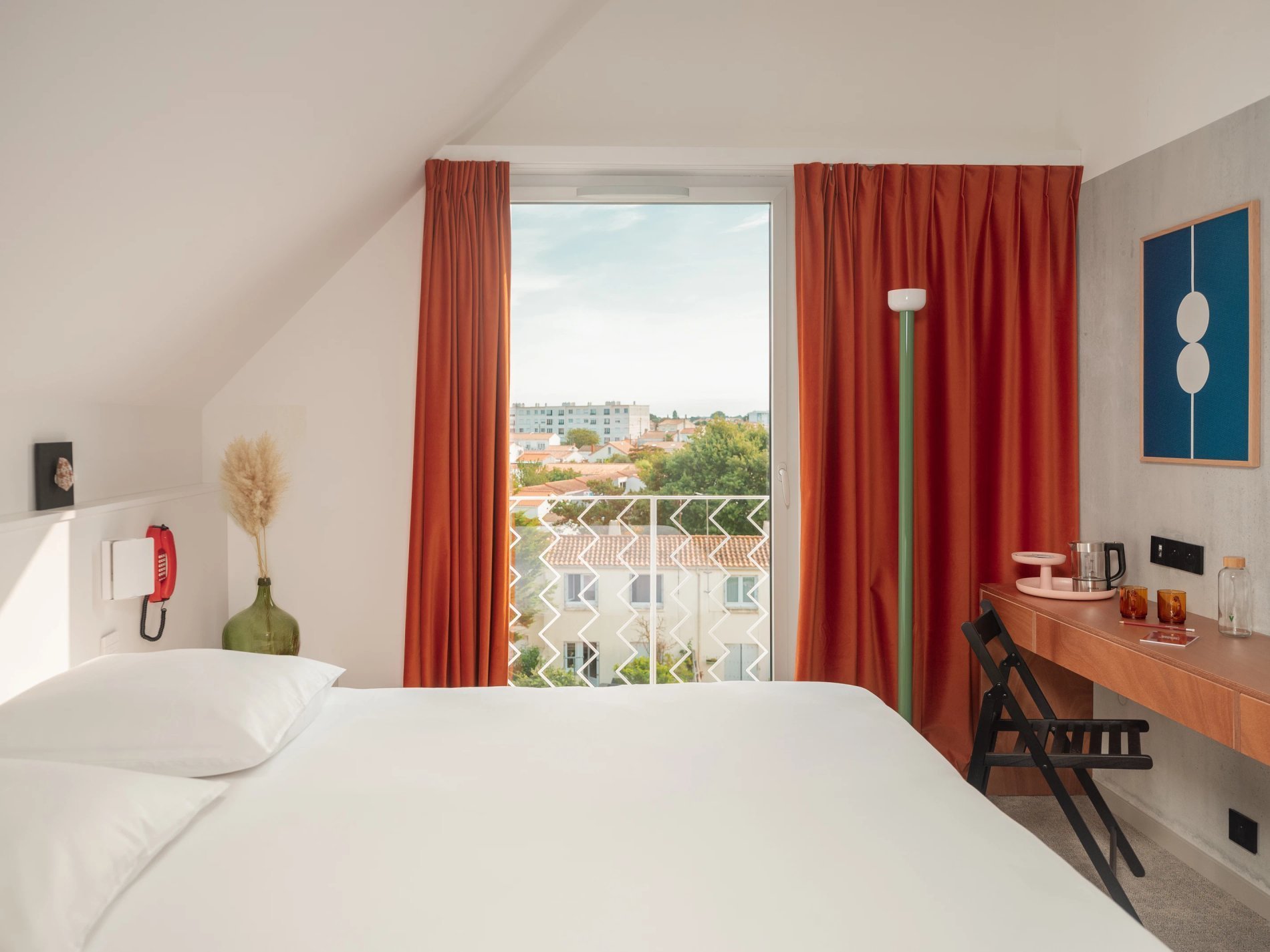 7f6e02f6-b732-41b7-8bea-93bf1c803251