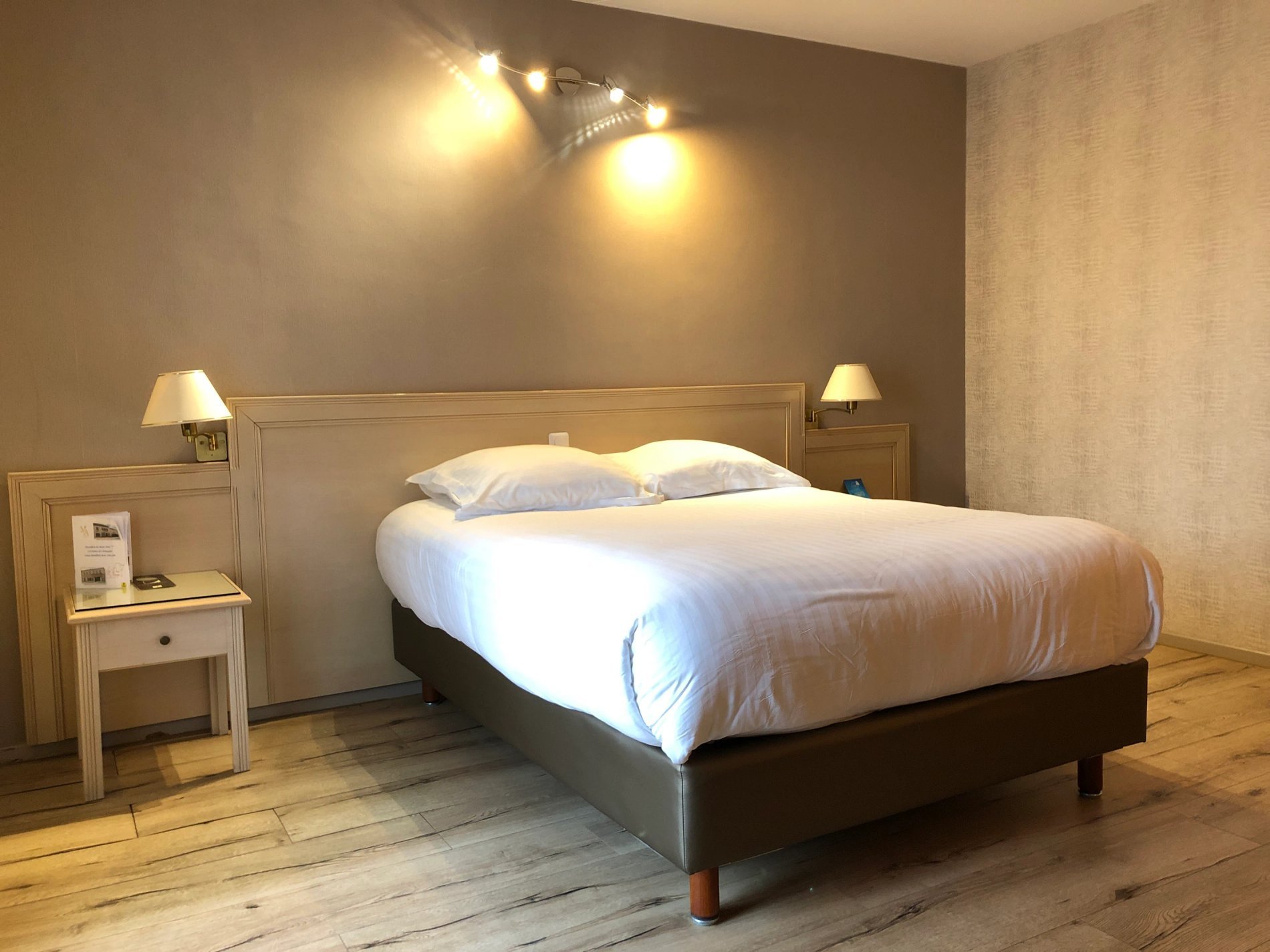 7f8fa9d2-7811-4a3f-b6b5-1f9f27d45732