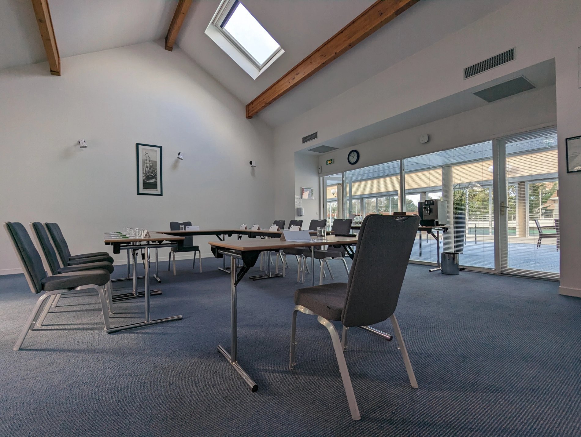 801e4d55-92f7-4a71-8133-9d76852f337a