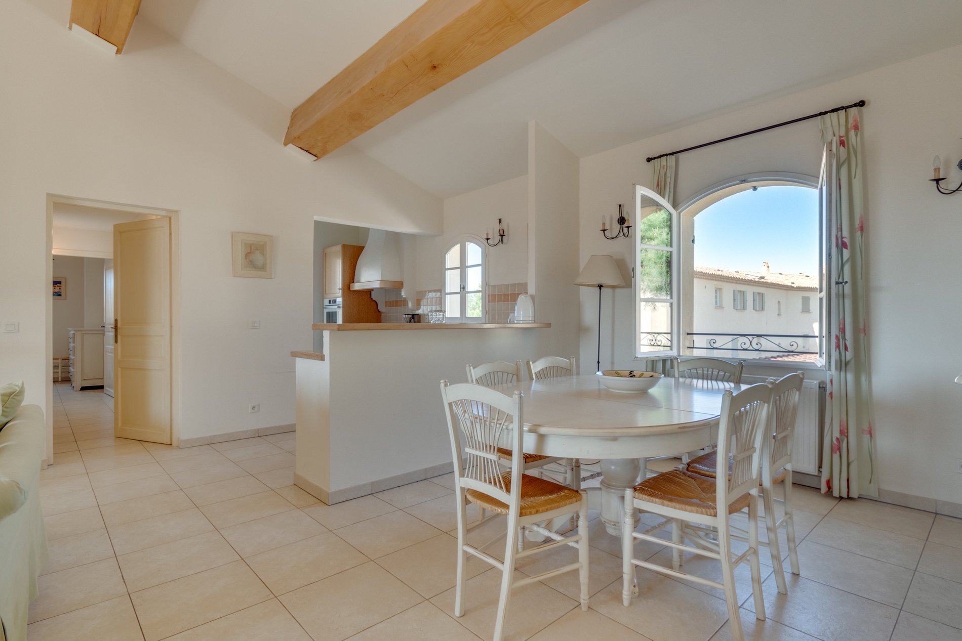 80c2cda8-124d-4bc2-8742-a4f44e190f75