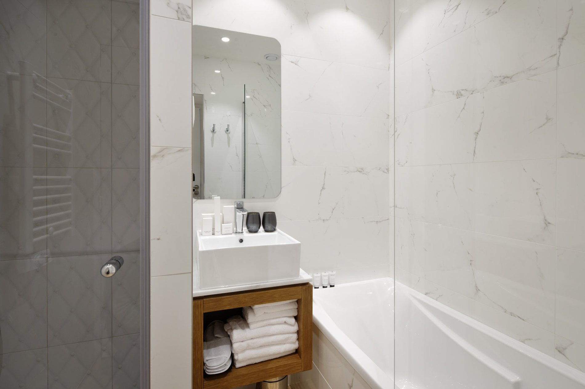 80d31b50-f1d8-44d1-acb7-66c1b4b99dce