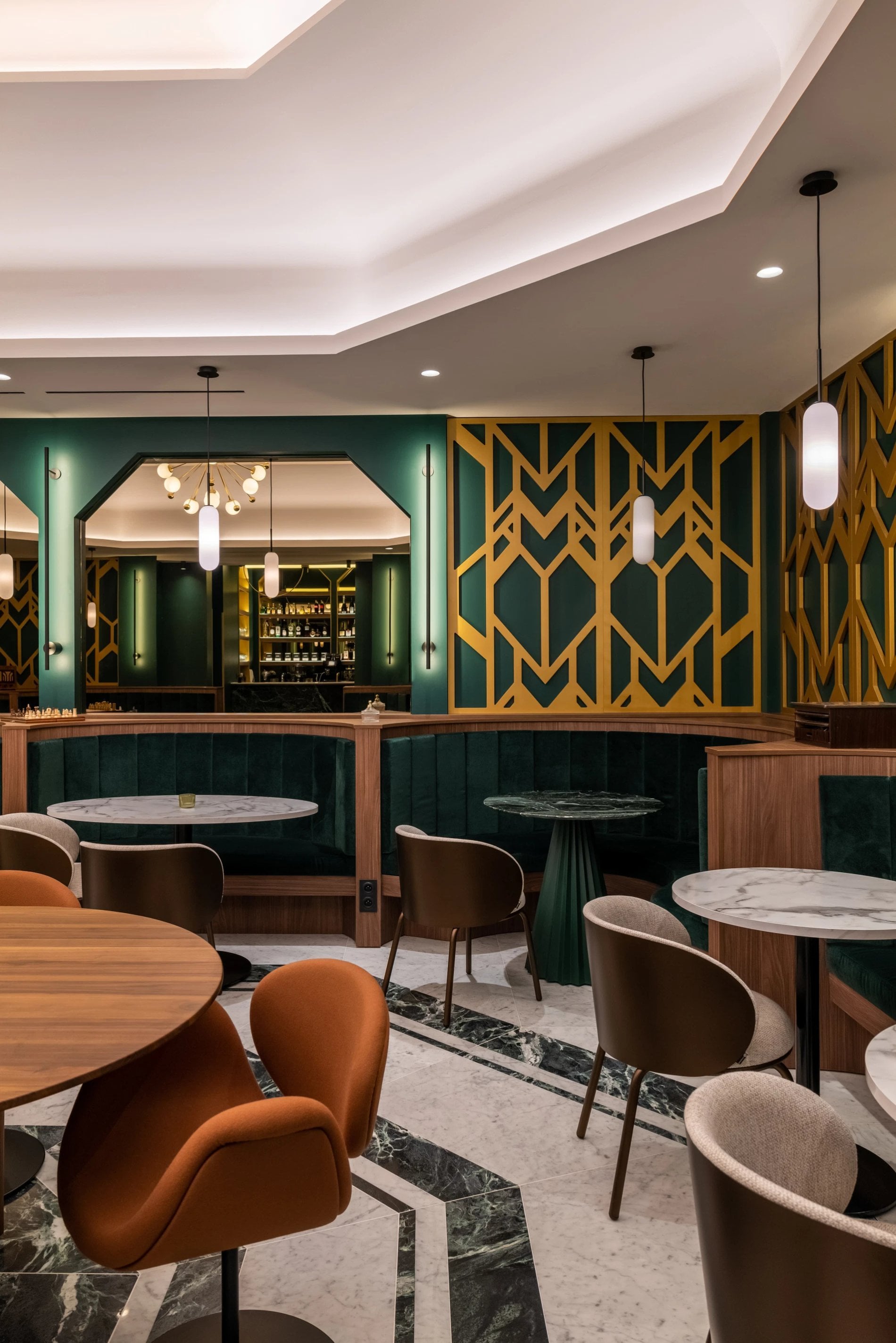 81663653-cdcb-4735-b946-27dbae7dc303